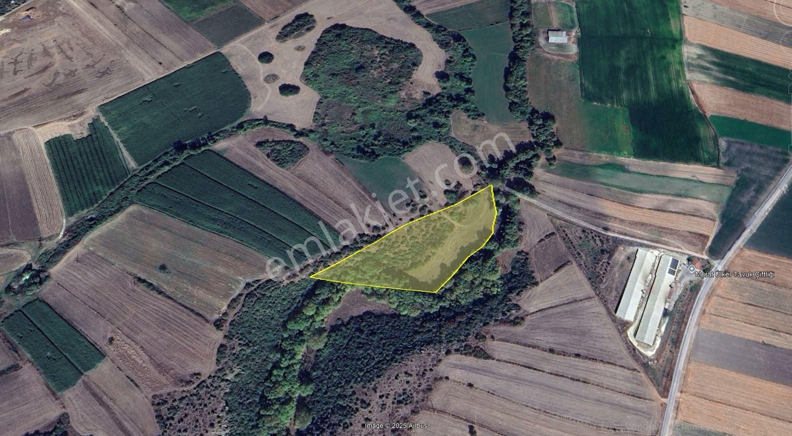 Manyas / Kızık Mahallesinde Satılık 12.875 M² Yatırımlık Arazi