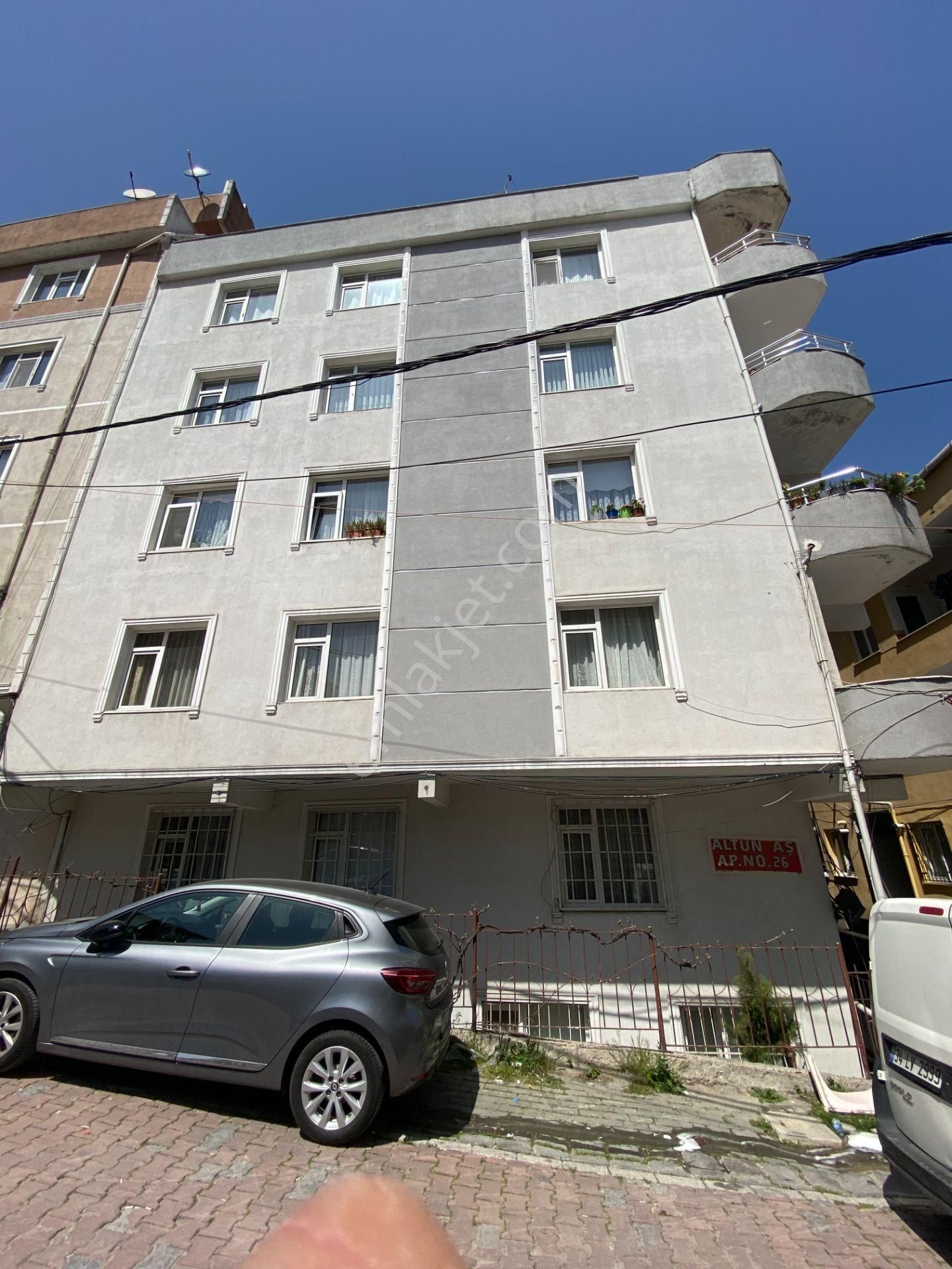 Lidya Emlak'tan 2+1 100 M2 Yüksek Giriş Satılık Daire