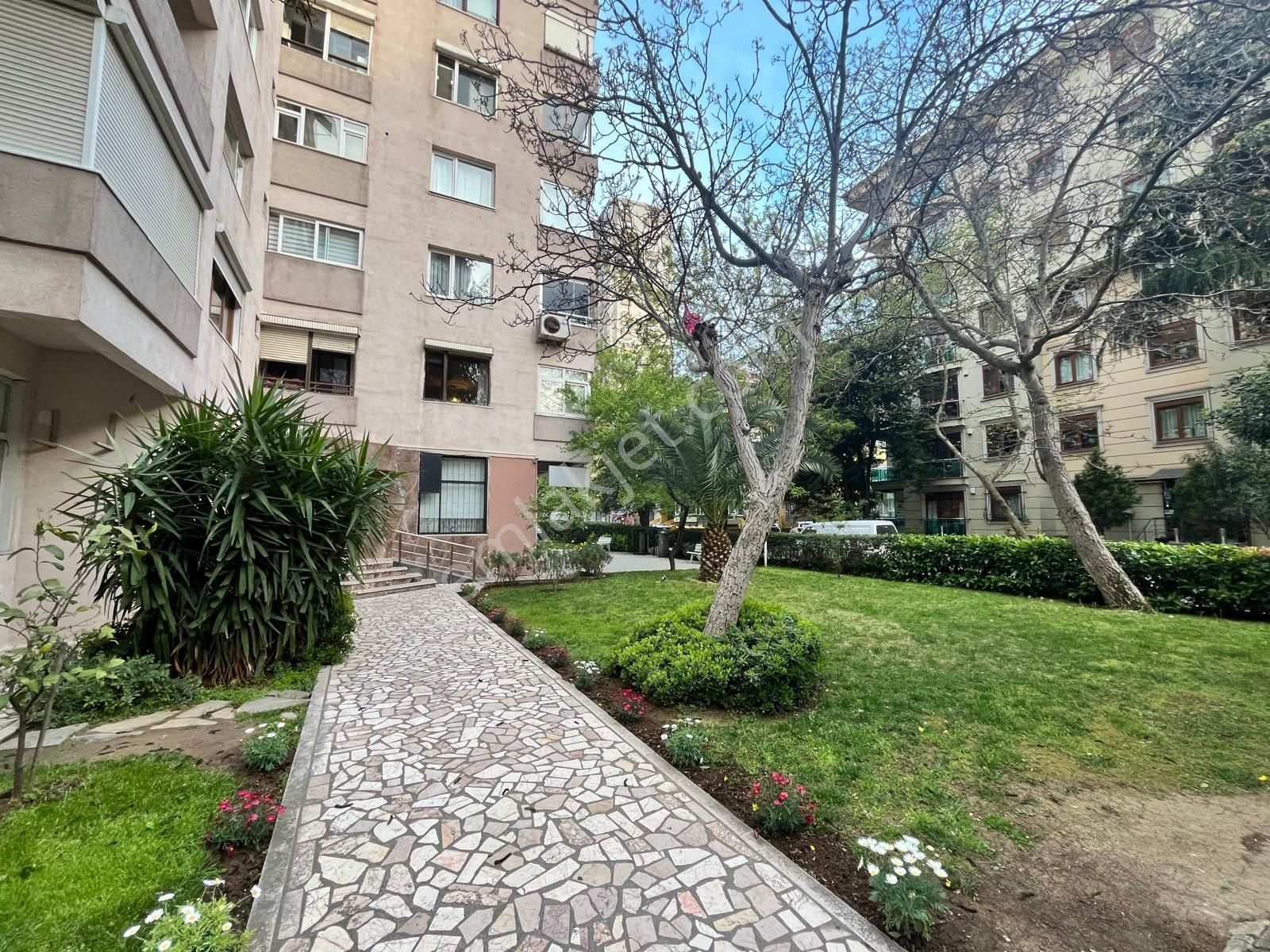 Lf İmaj Çiftehavuzlarda 3.688m2 Arsa İçinde 140m2 Güvenlikli 3+1 - Görsel 9