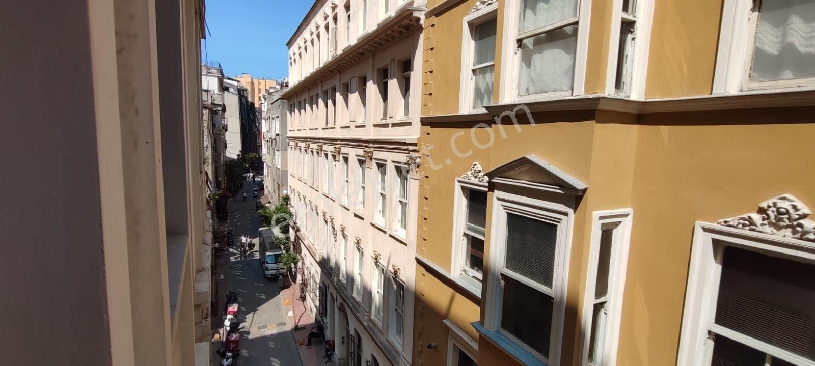 Myd Galata Grimaldi Rezidans 2+1 Eşyalı Kiralık