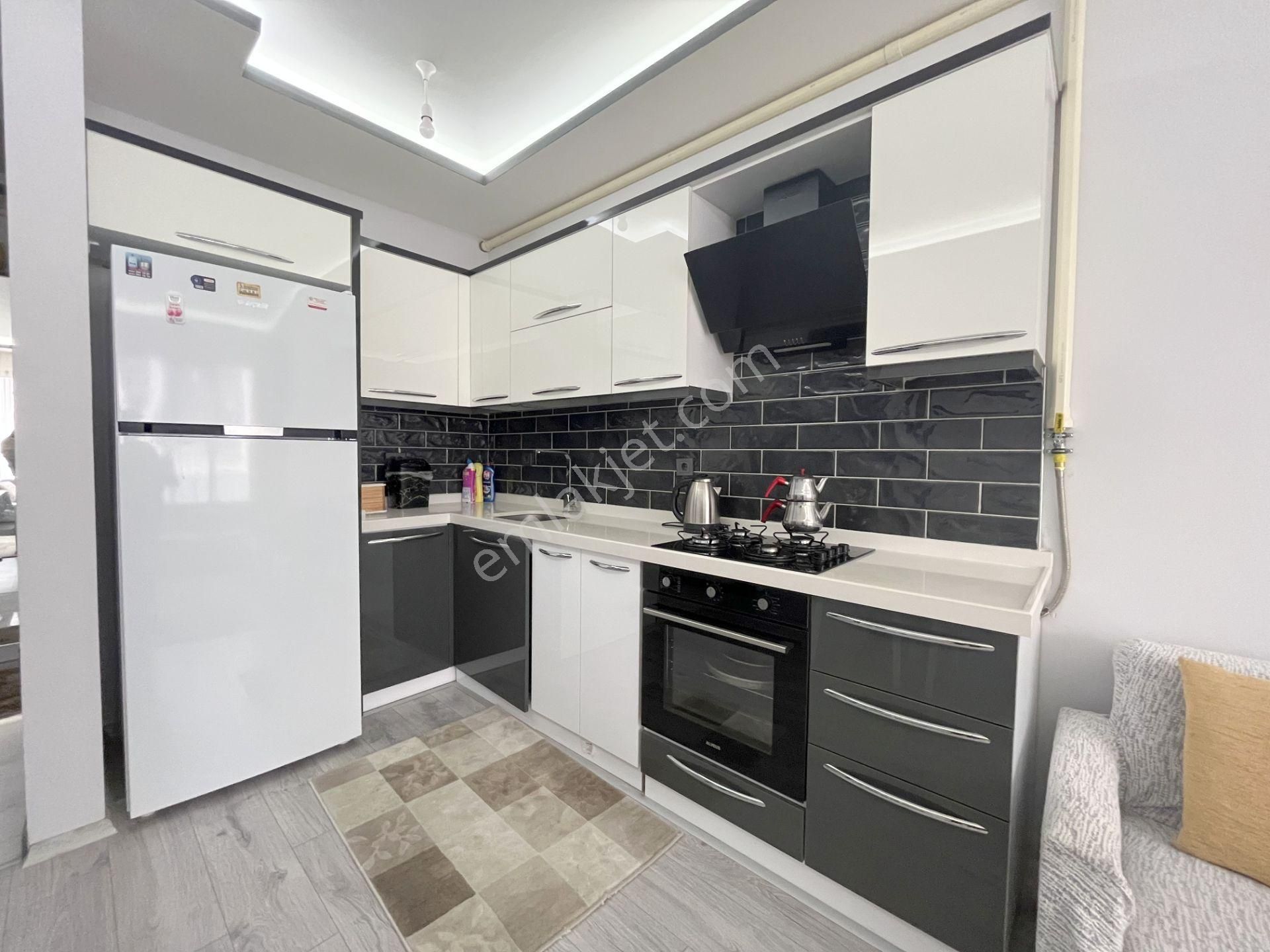 💥güç'ten Akçay'da Arakat Denize 300m Cam Balkonlu 1 Yaşında Lux 1+1 Satılık Daire