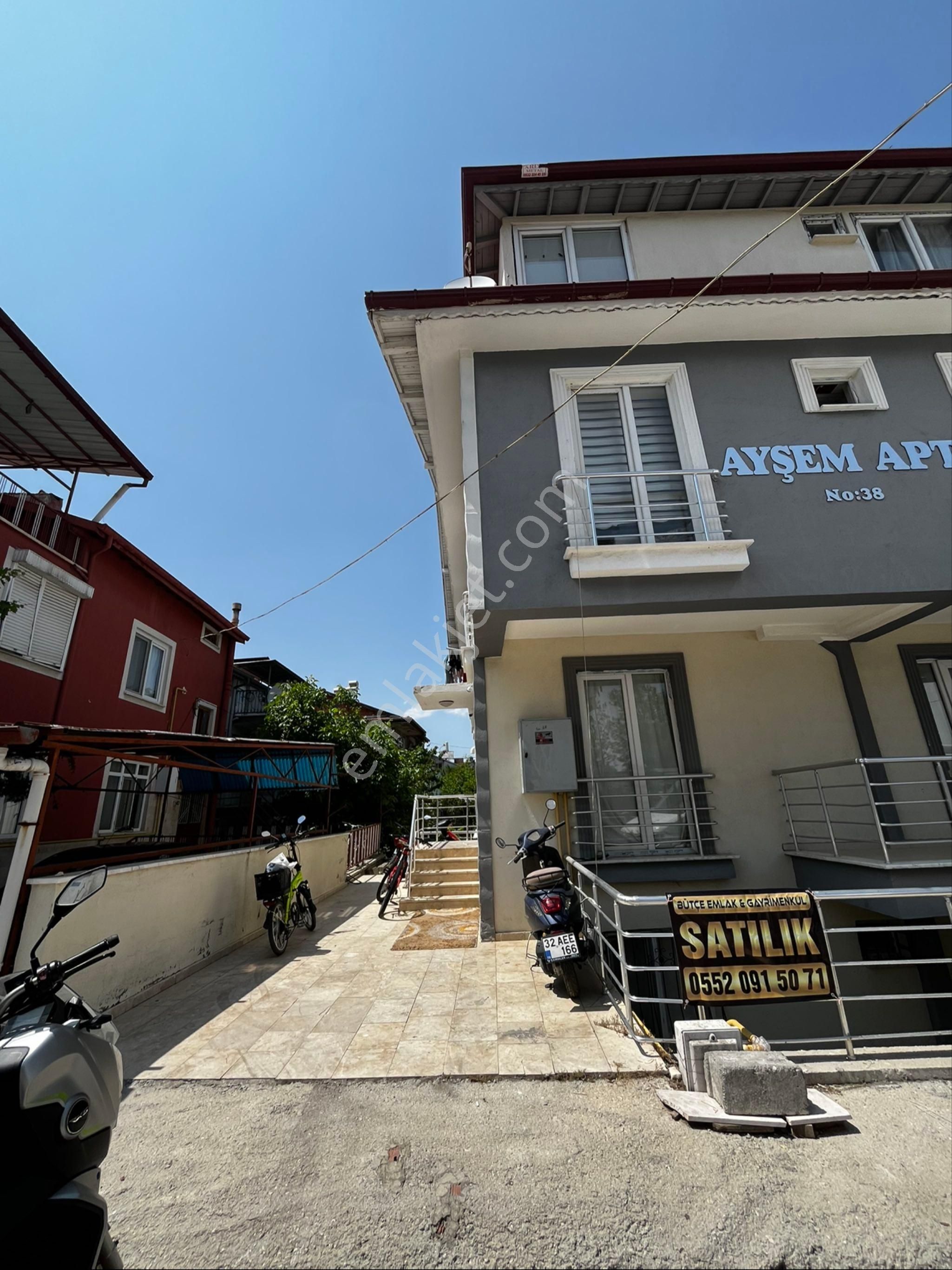 Isparta Fatih Mahallesinde Satılık 2+0 Apart