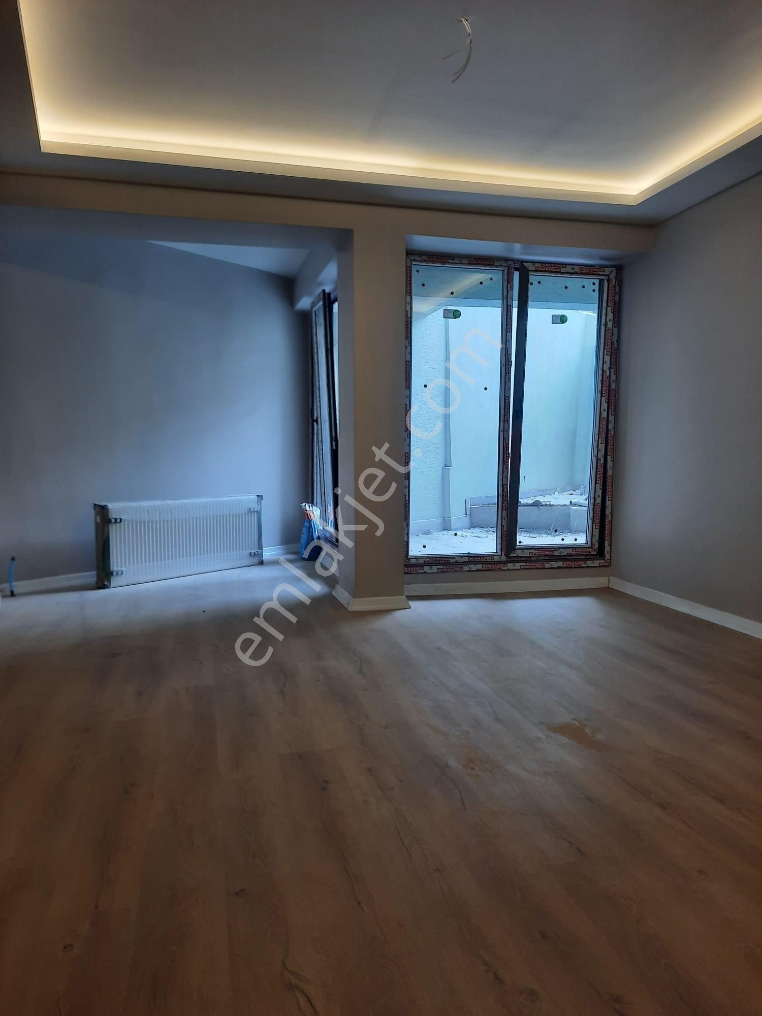 Yeni Sıfır Binada Bahçe Katı 2+1
