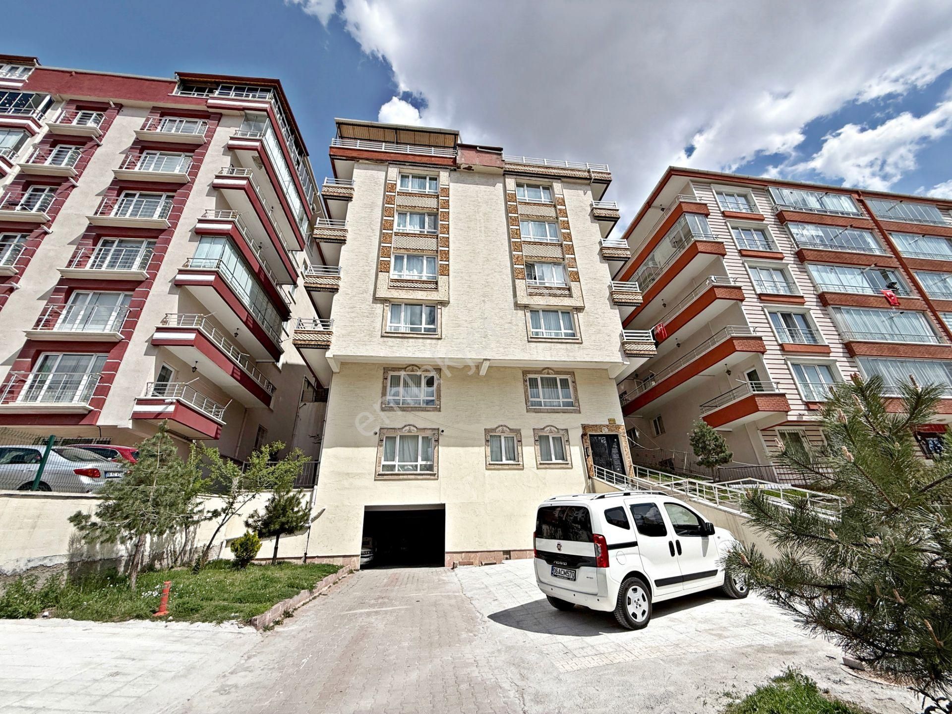 3+1 Etlik Yozgat Bulvarı Yakını Kapalı Otoparklı Full Yapılı