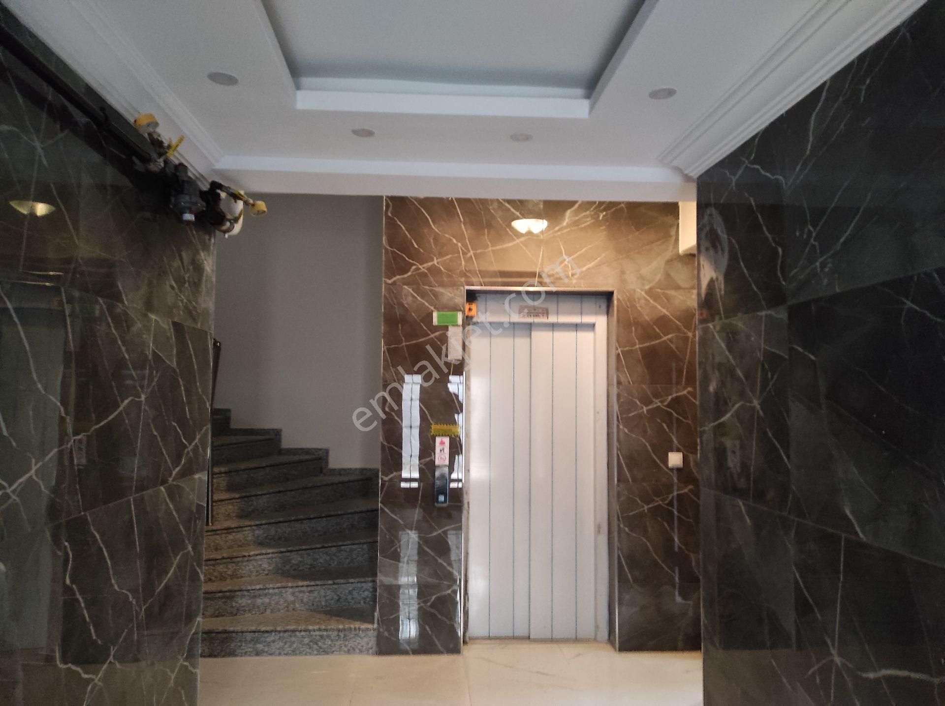 Şile Merkez Çavuş Satılık (4+1) Dublks Daire-170m2
