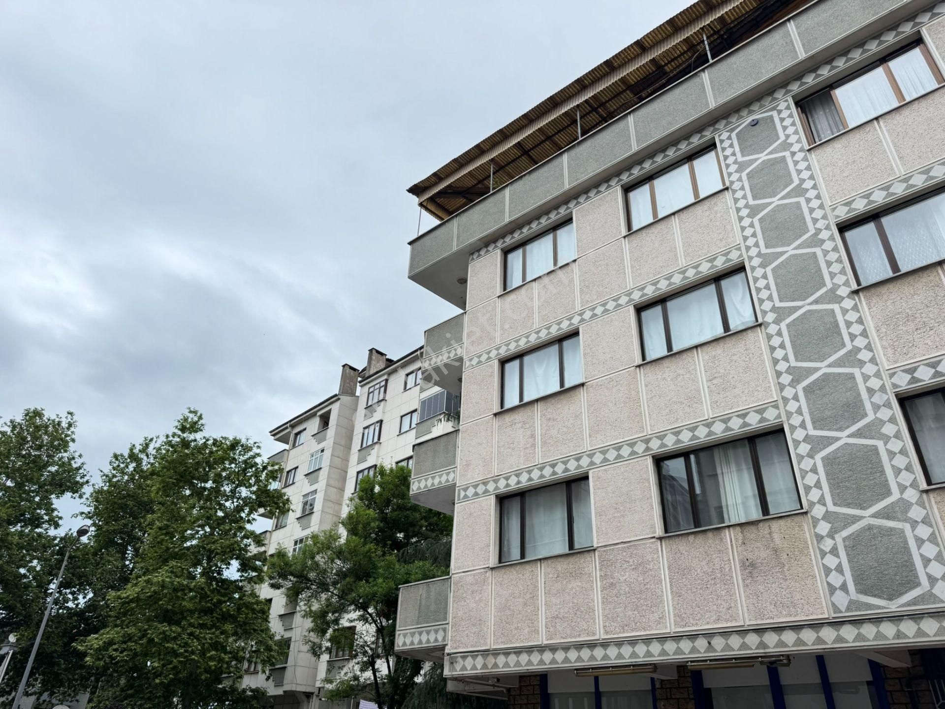 Trabzon, Ortahisar, Fatih Mahallesinde, Eşyalı Kiralık 3+1 Daire