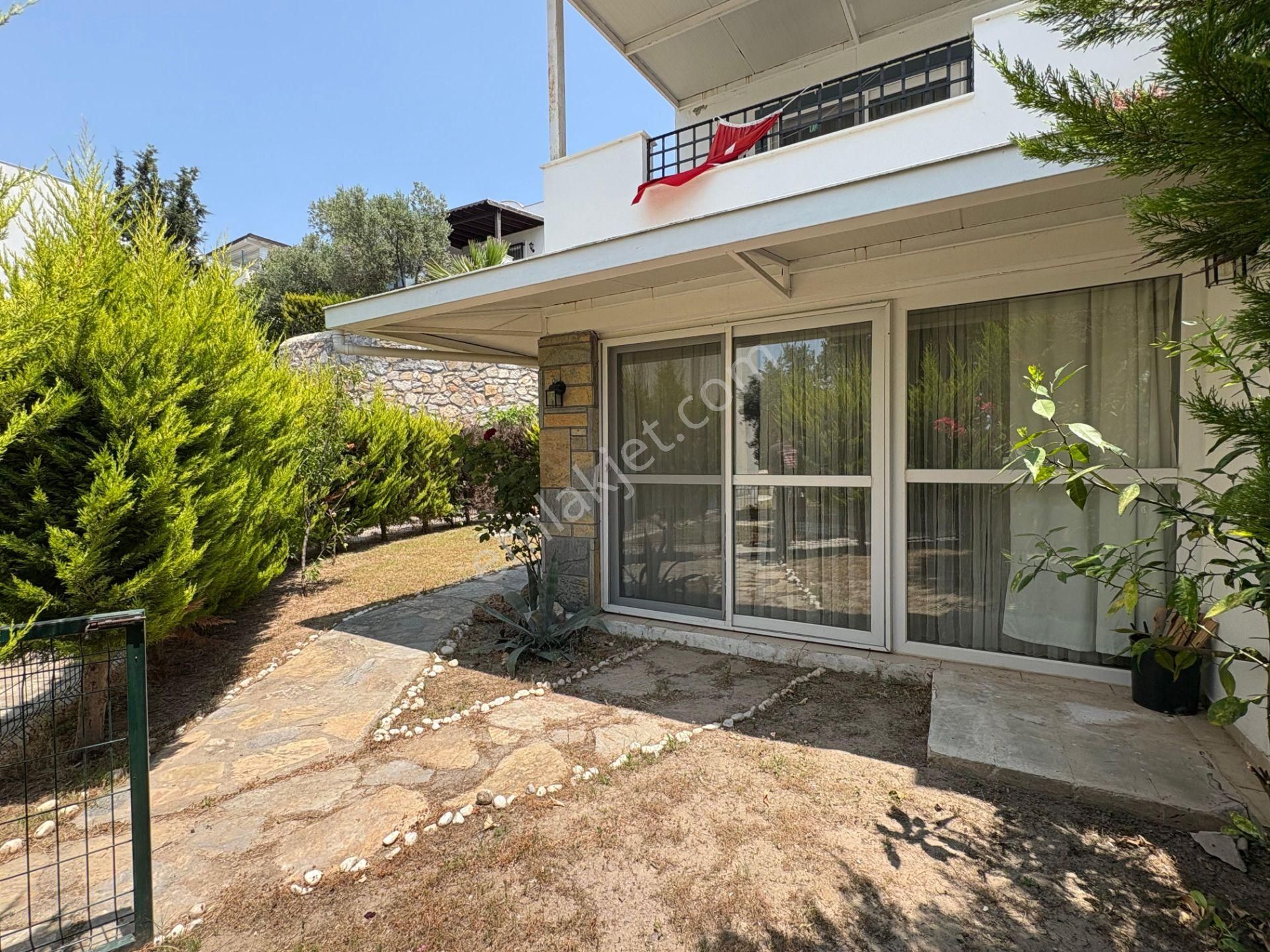 Milas Meşelikte Site İçinde 2+1 Dubleks Bahçeli Ev - Görsel 14