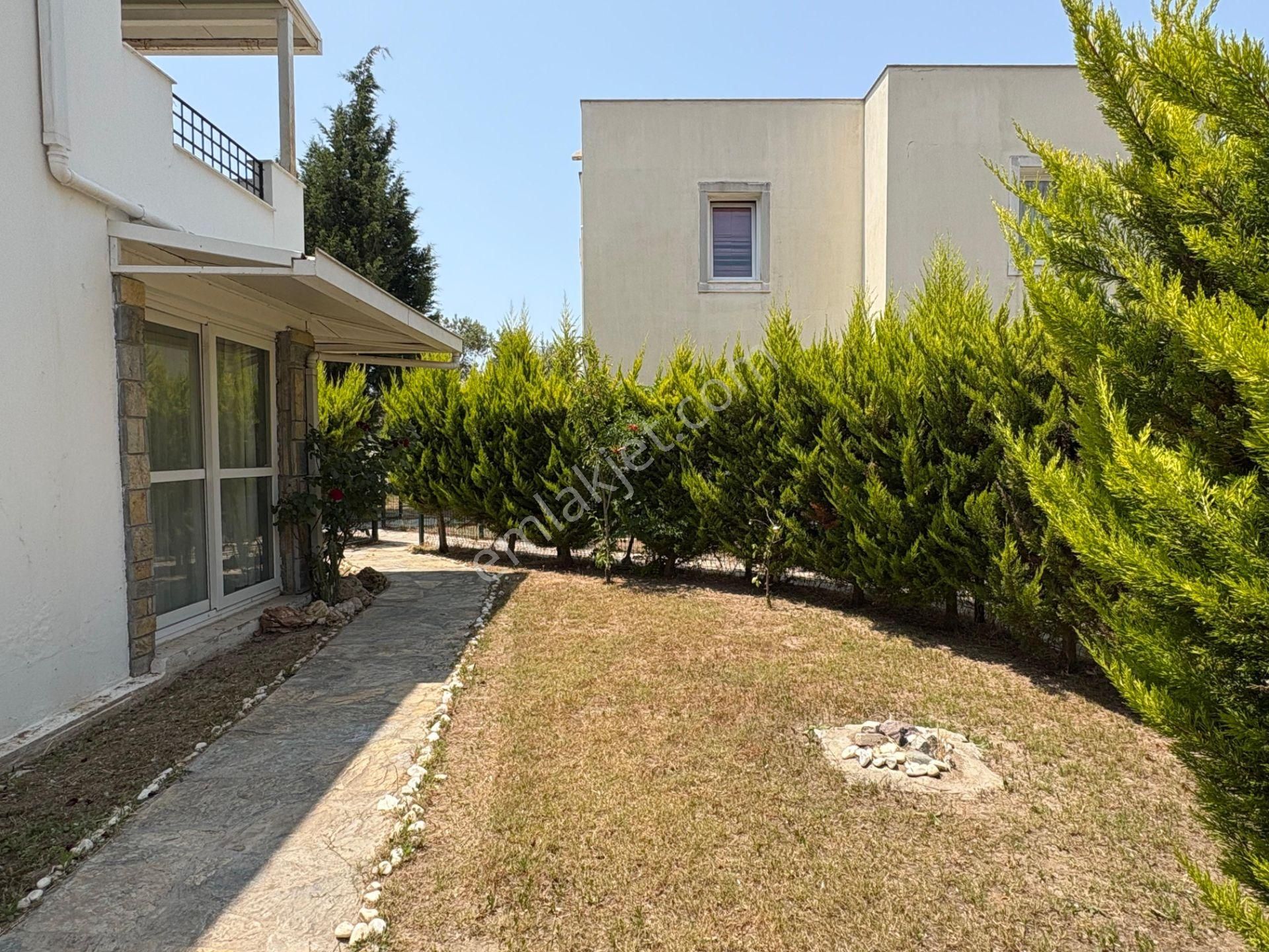 Milas Meşelikte Site İçinde 2+1 Dubleks Bahçeli Ev - Görsel 3