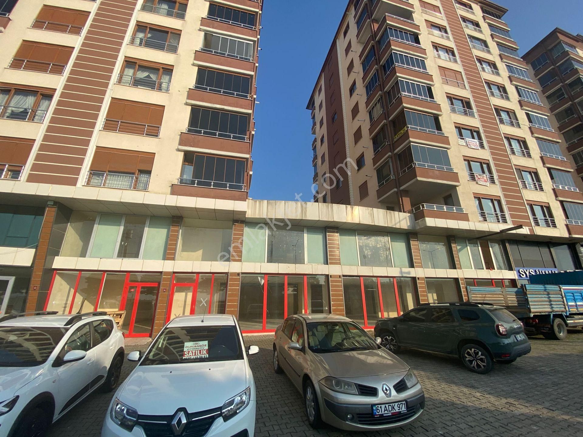 Hızır Gündoğdu'dan Kiralık 730m2 Dükkan&mağaza