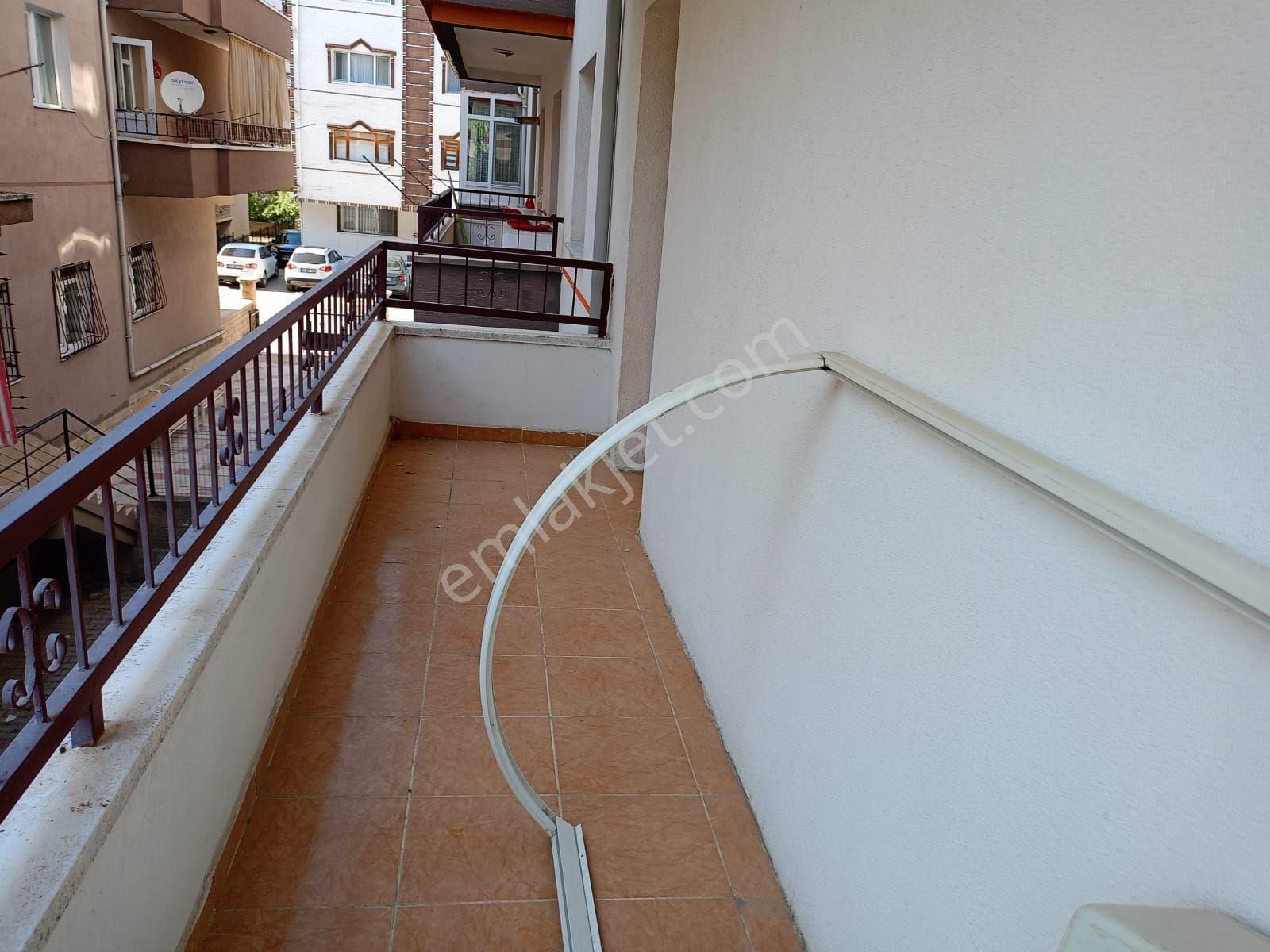 Plevne Mah.bağımsız Salon*1ara Kat*3+1*yapılı*3 Cephe (doğu-güney-batı)