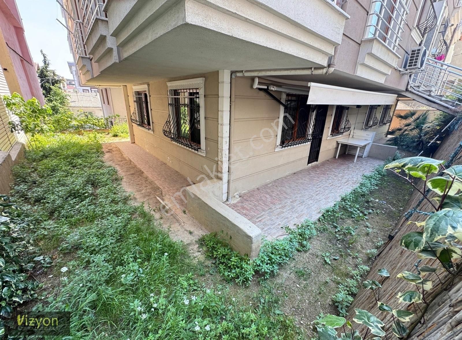 Çekmeköy Aydınlar Mahallesinde Satılık 1+1 Daire