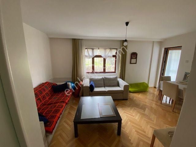 Çankaya Gop Turgutlu Sok.'da 2+1 Mobilyalı Bakımlı Temiz Kiralık Daire Aidat Dahil