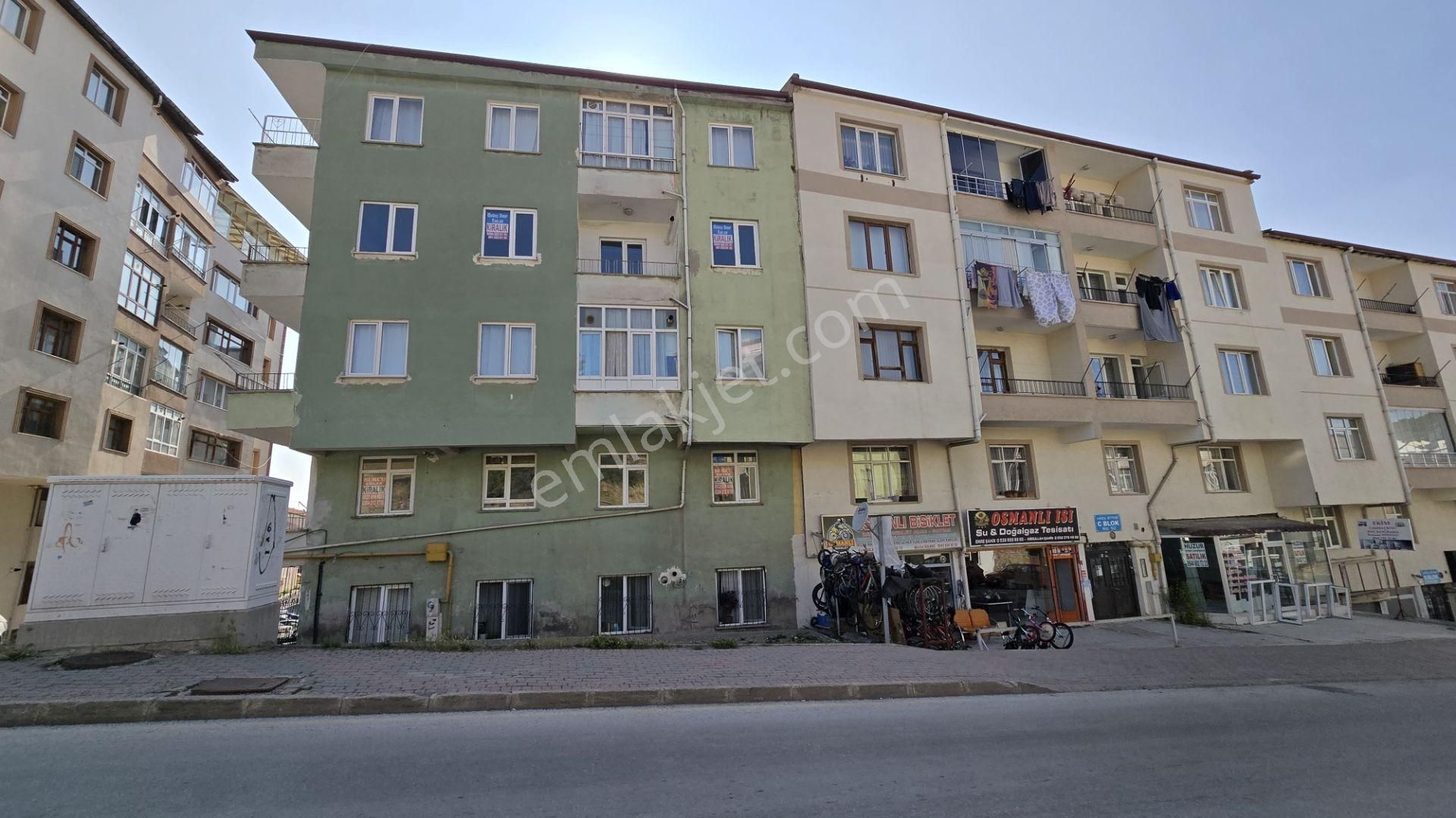Eski Hastane Caddesi Üzerinde 2+1 Kiralık *** Burcu Emlaktan