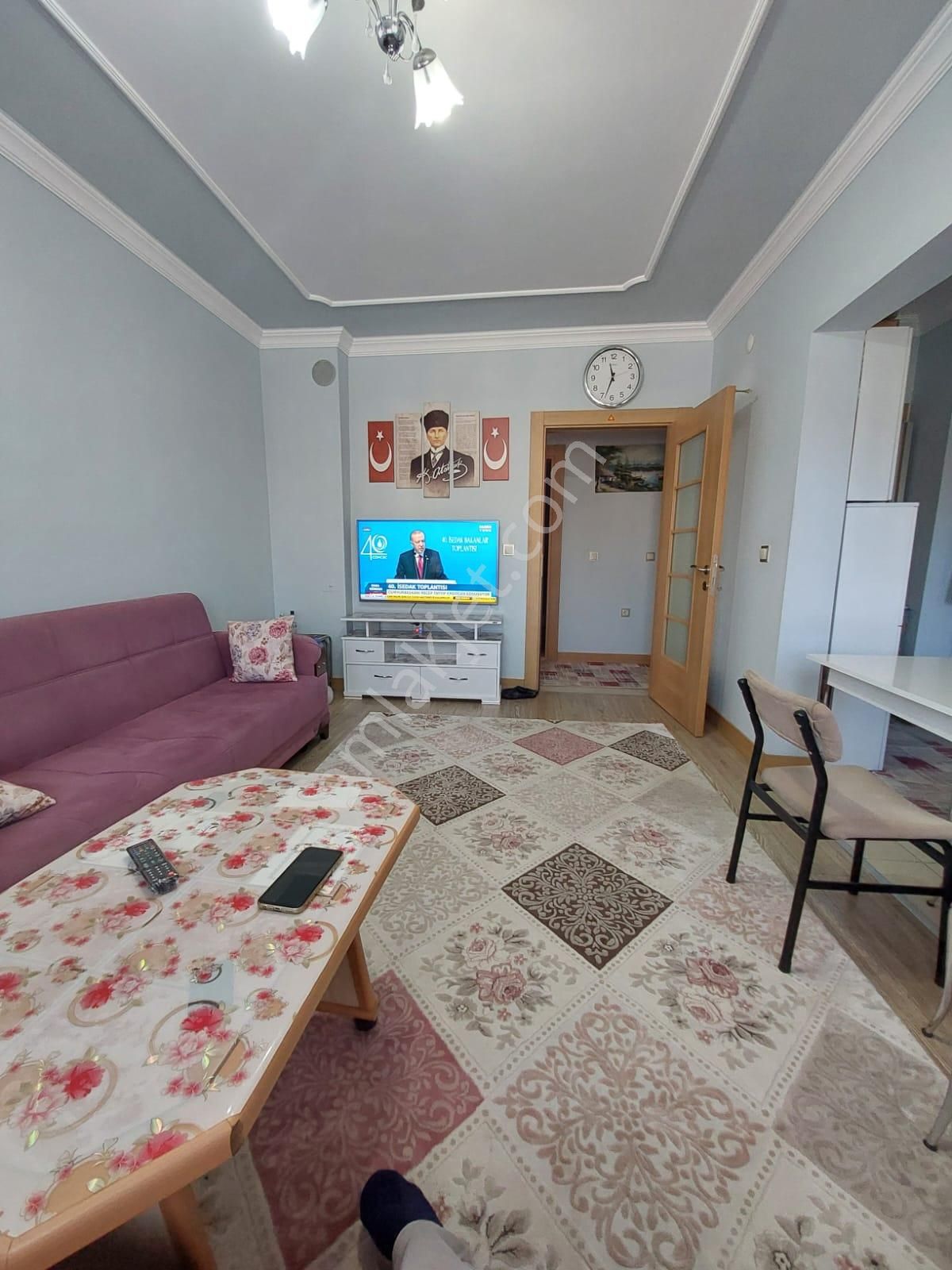 Eşme 2. Etap Toki'de Bakımlı 2+1 Satılık Daire