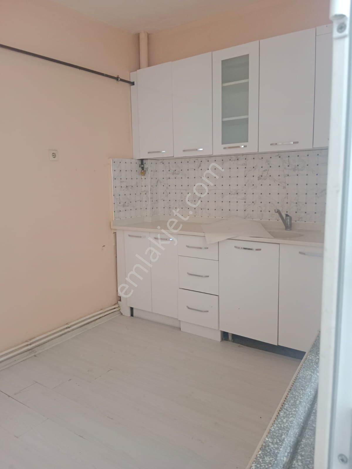 S-555 Işıklar Mahallesi 2+1 Satılık Daire