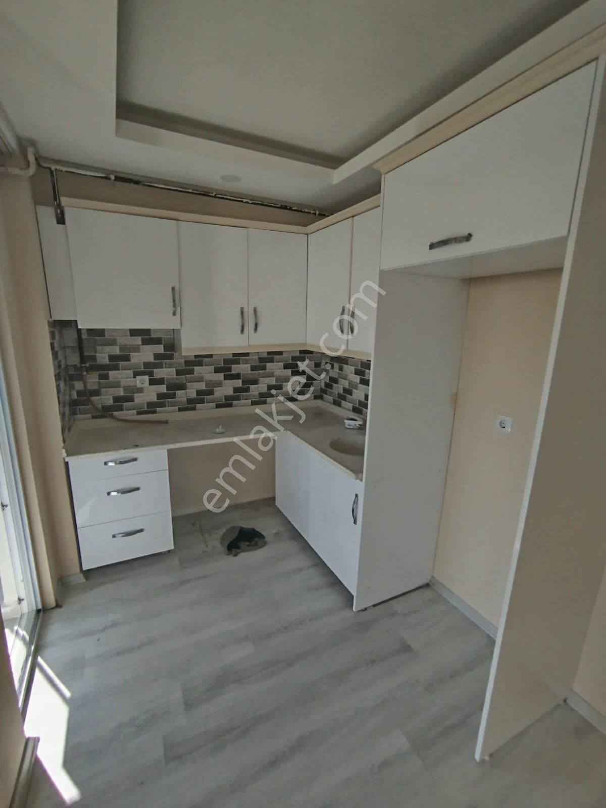 Pınar Mahallesinde 1+1 Daire