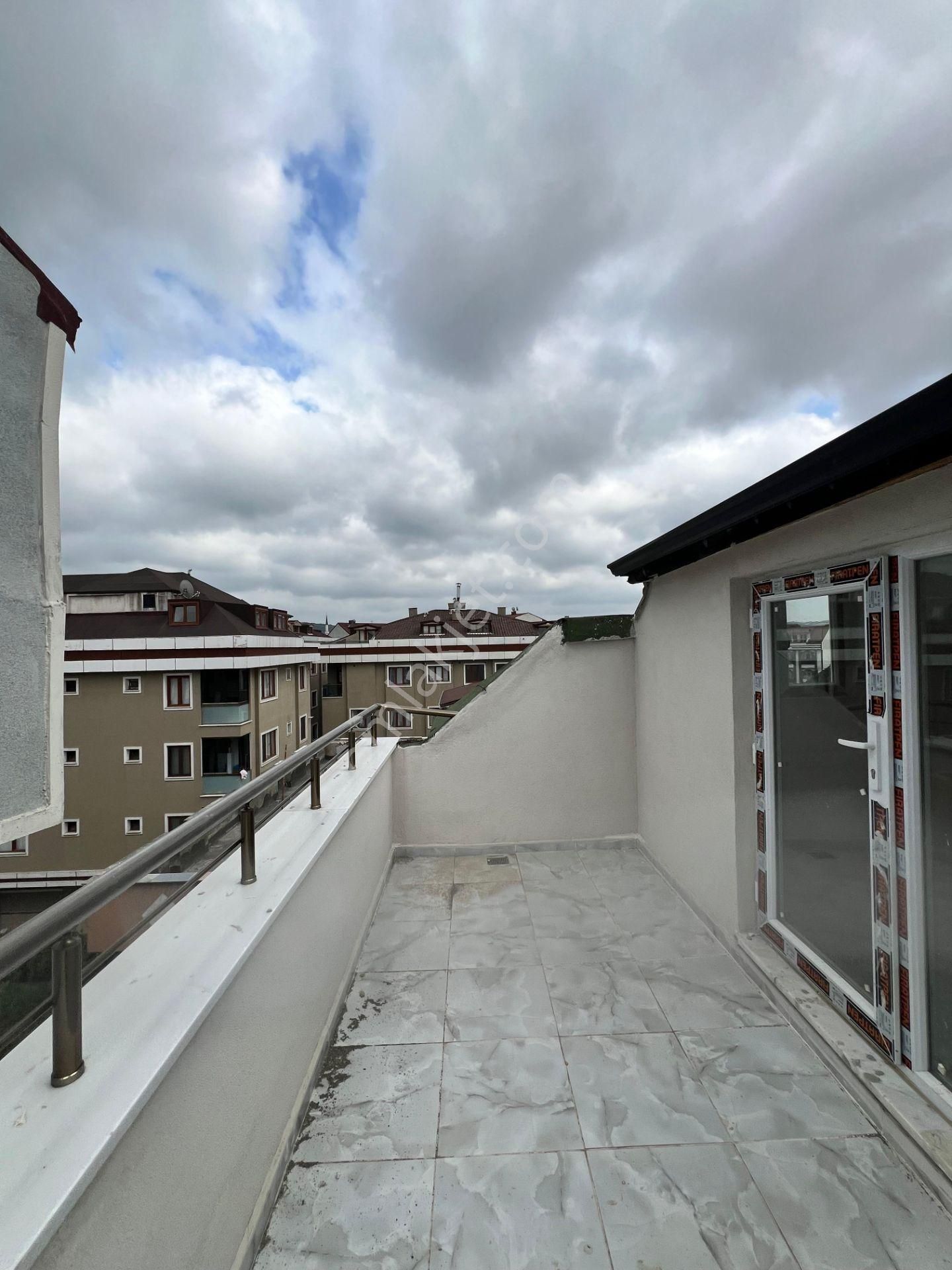 Bolluca Merkezde Sıfır Binada 4+2 Dublex Daire