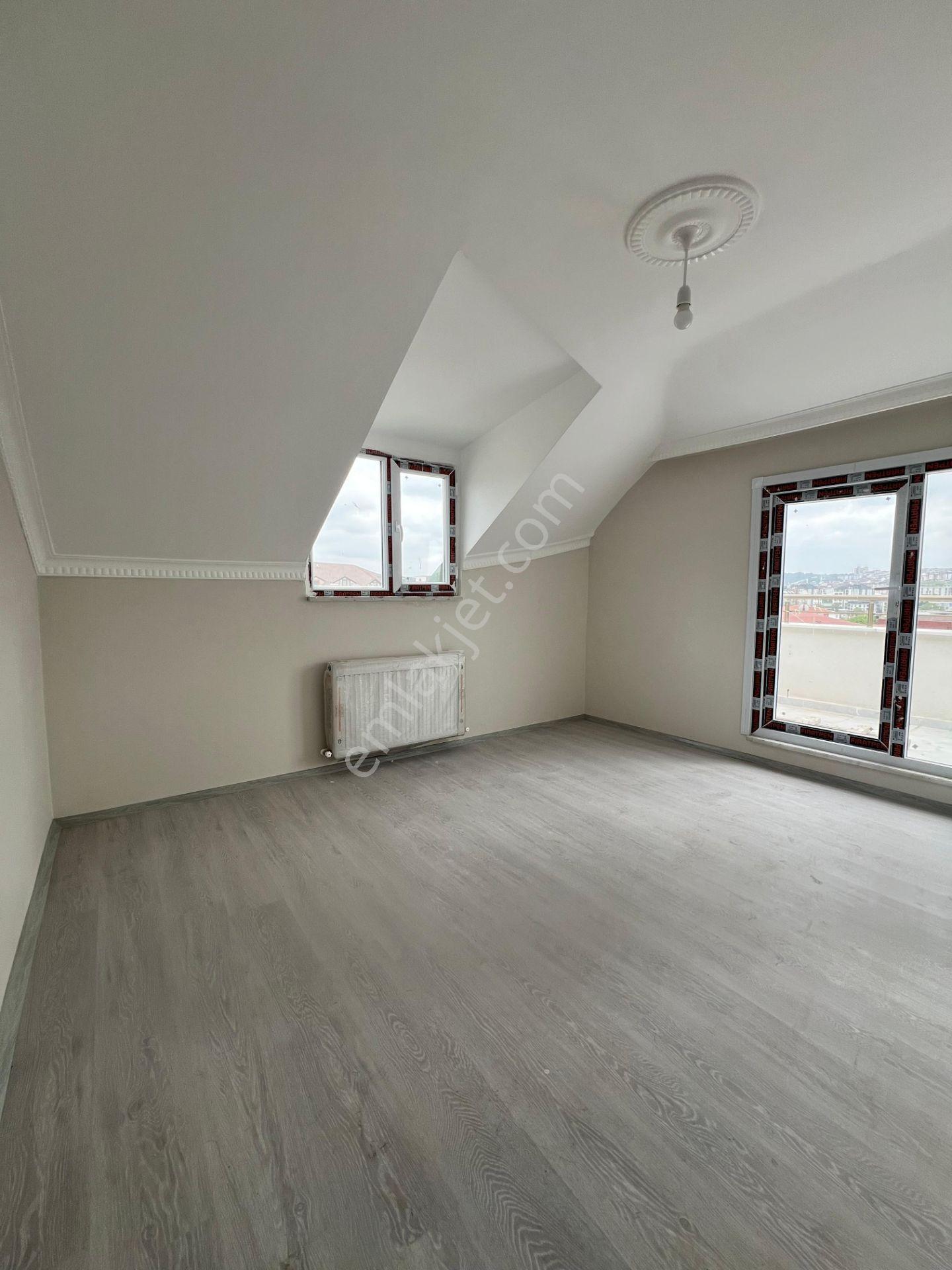Bolluca Merkezde Sıfır Binada 4+2 Dublex Daire - Görsel 7