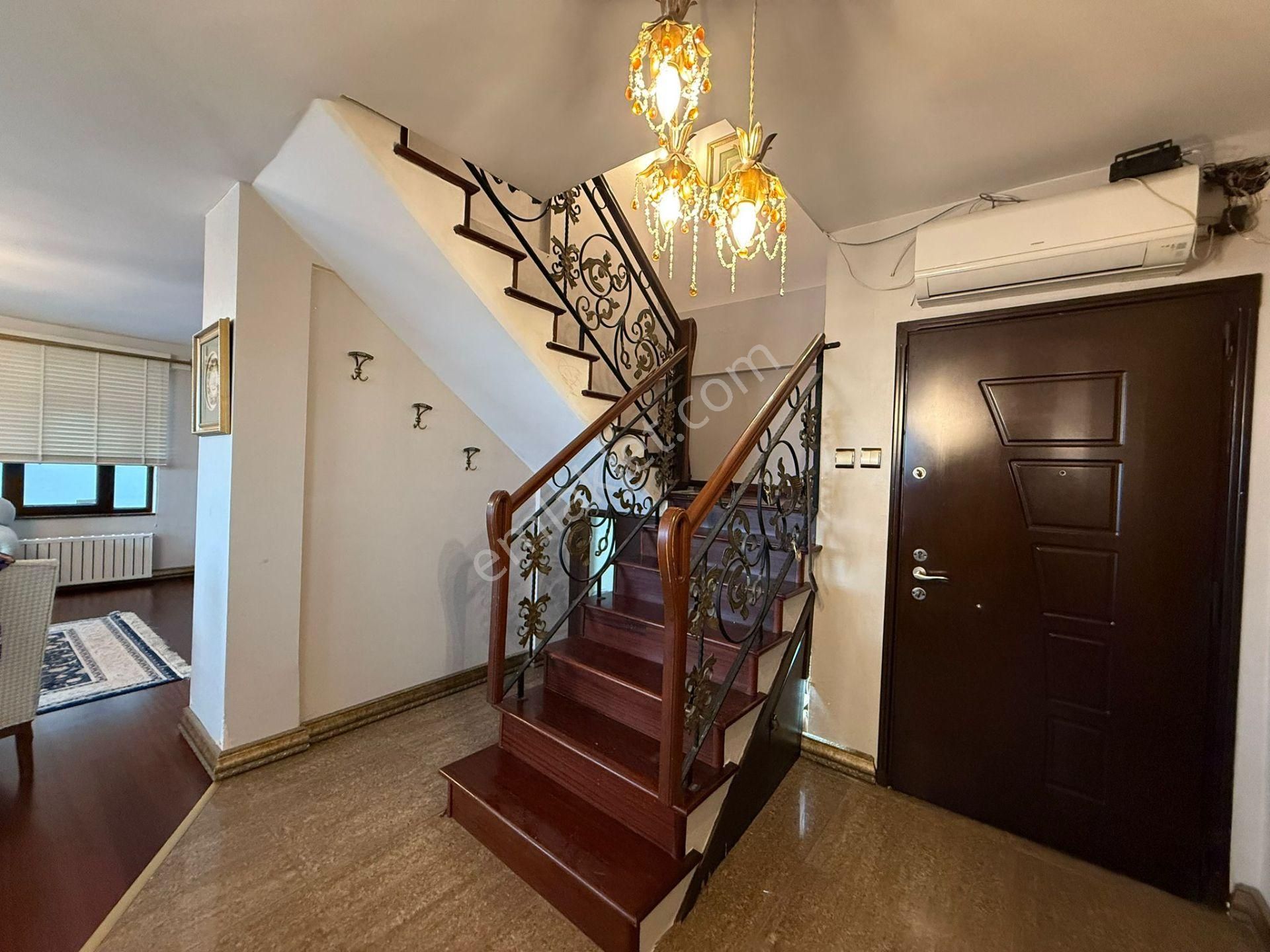 Samsun'un En Prestijli Konumunda Lüks 3+1 Kiralık Dubleks Daire