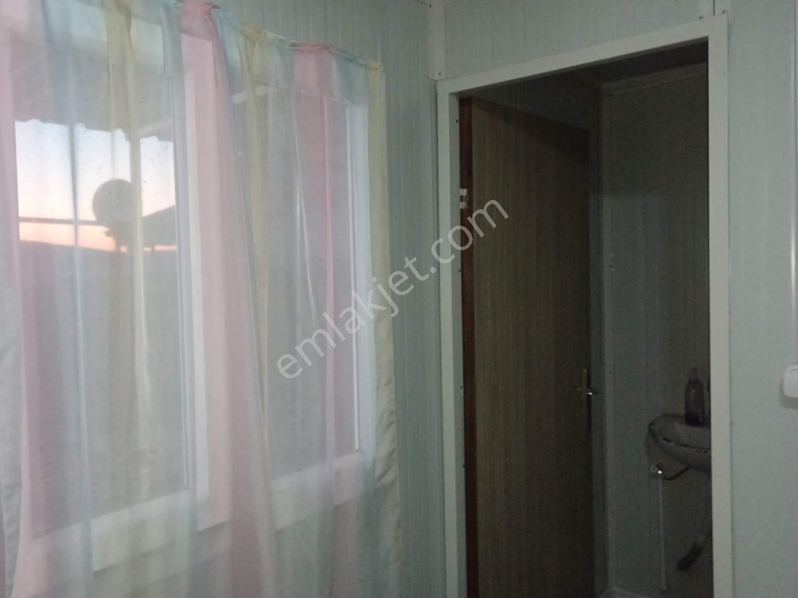 Menderes Çakaltepe De 440 M2 Arsa İçinde Konteyner Ev - Görsel 29