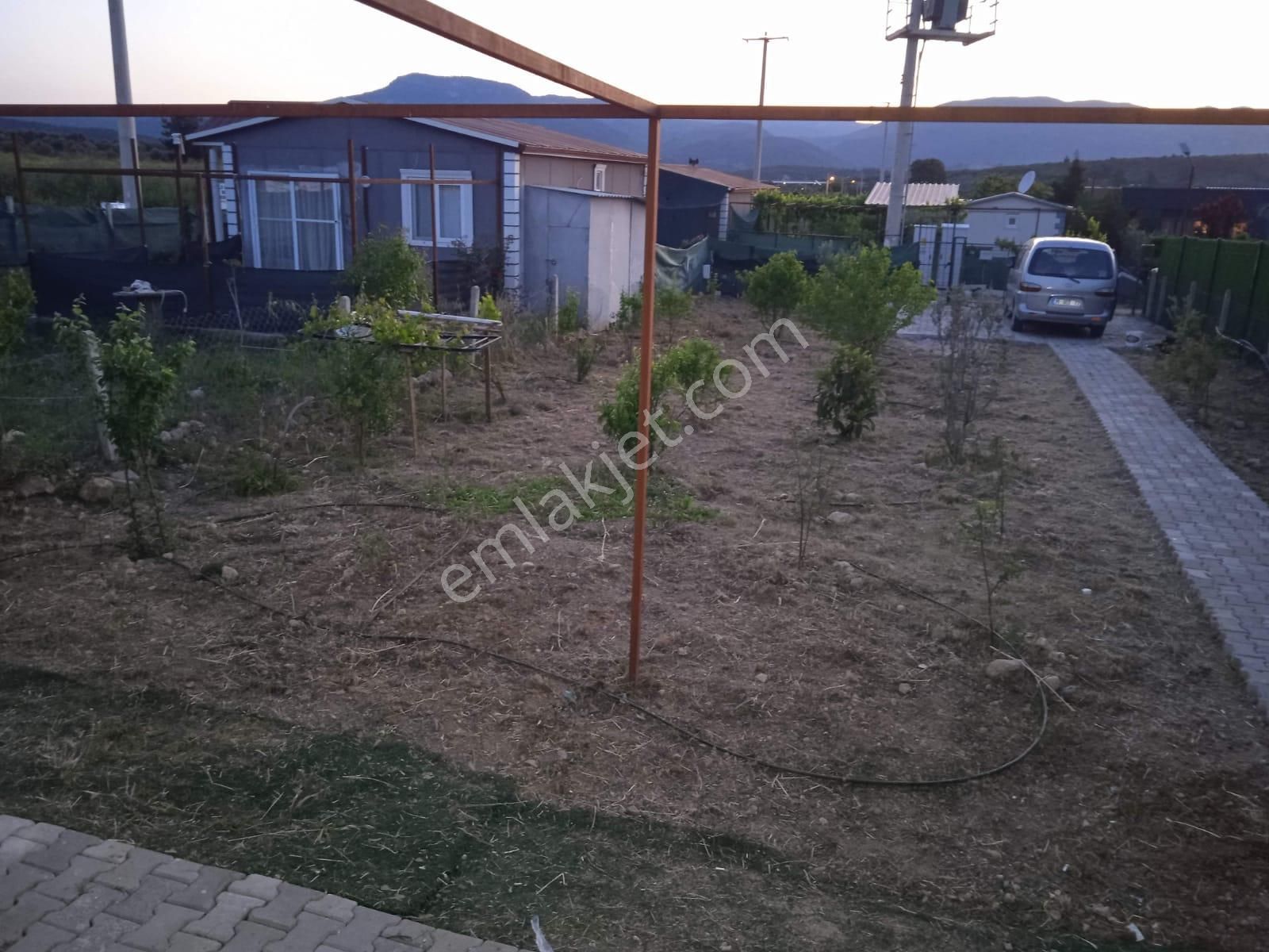 Menderes Çakaltepe De 440 M2 Arsa İçinde Konteyner Ev - Görsel 19