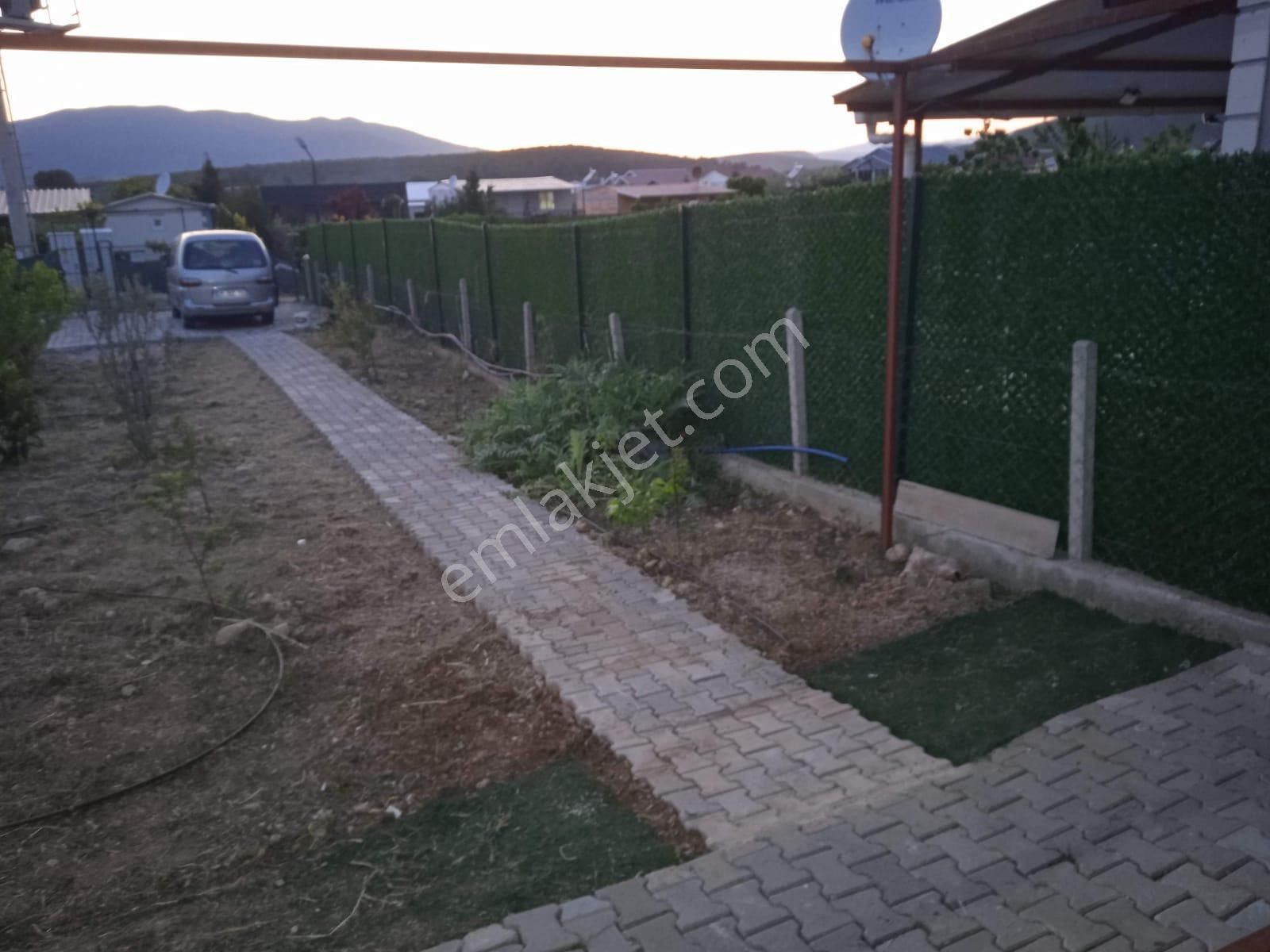 Menderes Çakaltepe De 440 M2 Arsa İçinde Konteyner Ev - Görsel 17