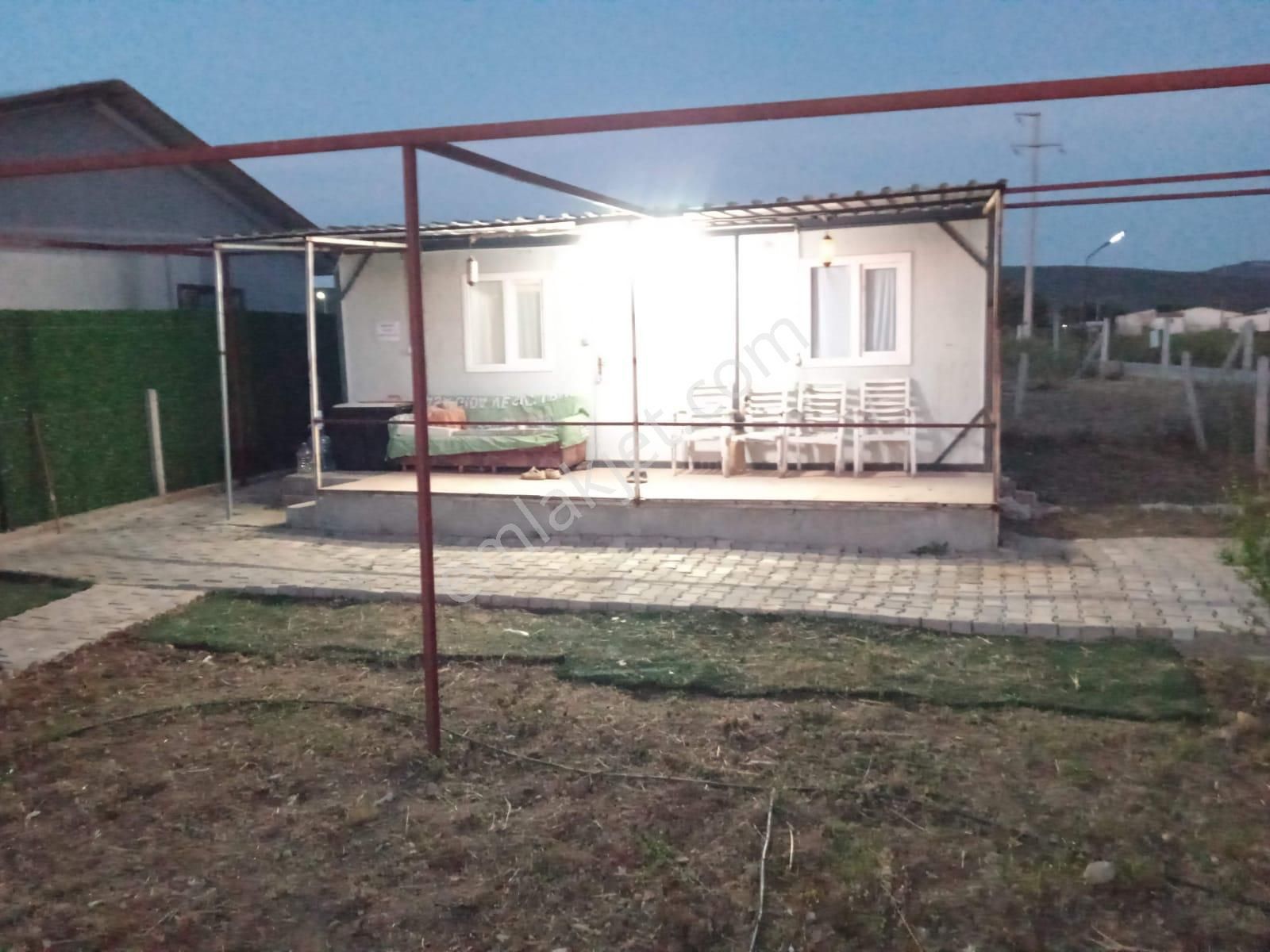 Menderes Çakaltepe De 440 M2 Arsa İçinde Konteyner Ev - Görsel 23