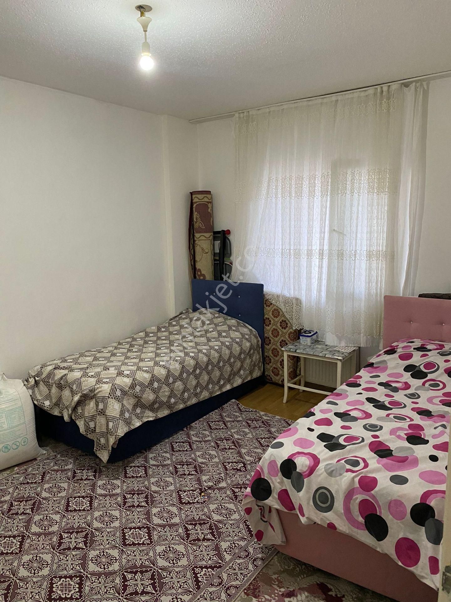 Gödene Tokide Satılık Ara Kat 2+1 Tapu Teslim Daire Ev Full Yapılı