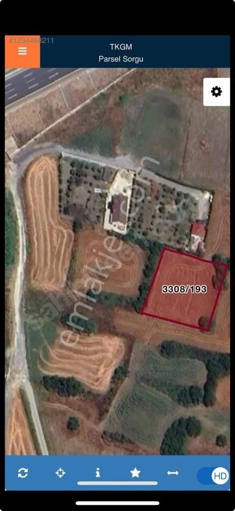 Fenerköyde Harika Konumda Satılık 1807m2