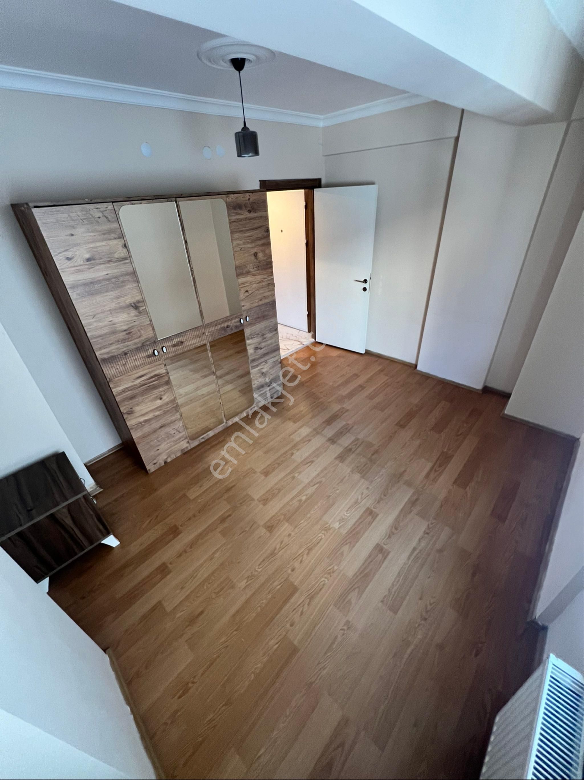 Kumlubel Mahallesi Satılık 2+0