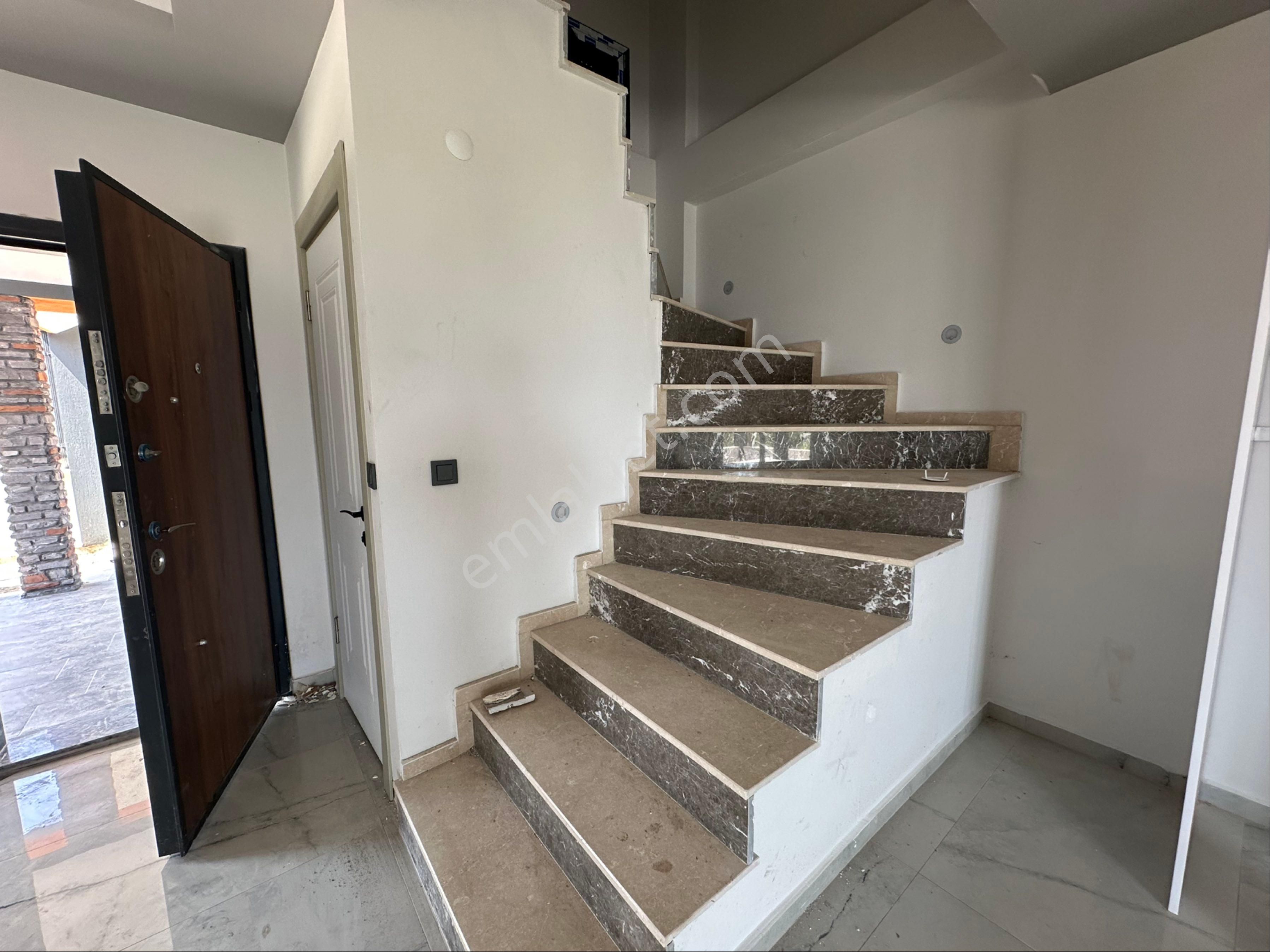 İzmir Seferihisar Doğanbey De Satılık 3+1 Yazlık Müstakil Villa - Görsel 17