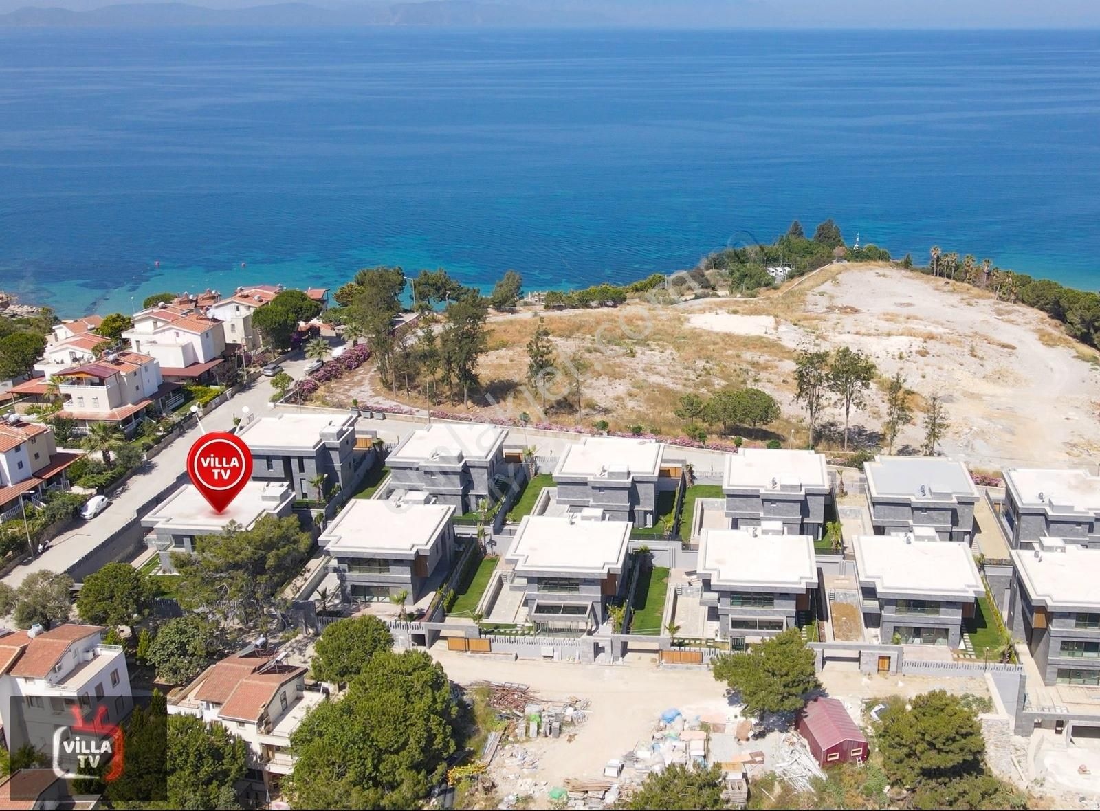 Plaja Sadece 250 Metre Sürprizlerle Dolu Satılık Müstakil Villa - Görsel 12