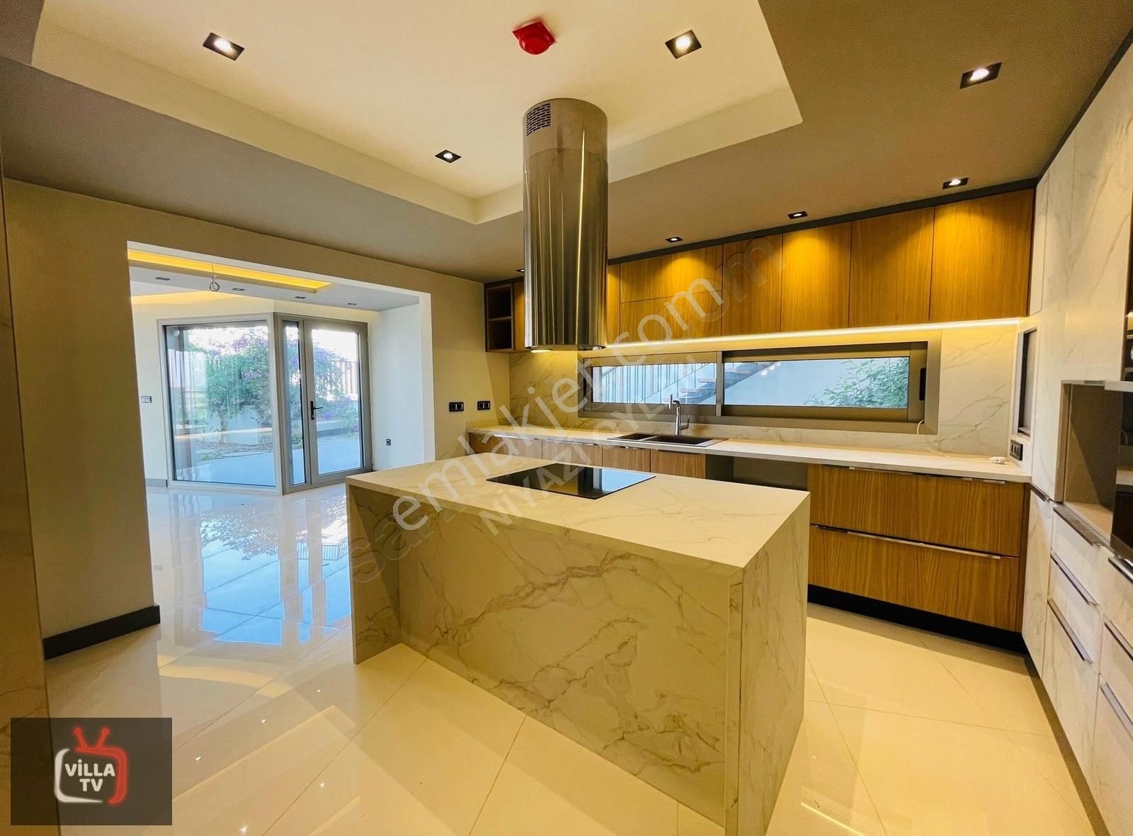 Plaja 270 Mt Müstakil Özel Havuzlu Asansörlü Lüks Villa - Görsel 28