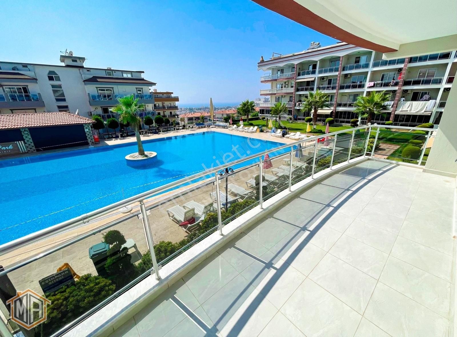 Villa Tv'den, 3+1 Havuzlu Sitede Deniz Manzaralı Eşyalı Daire