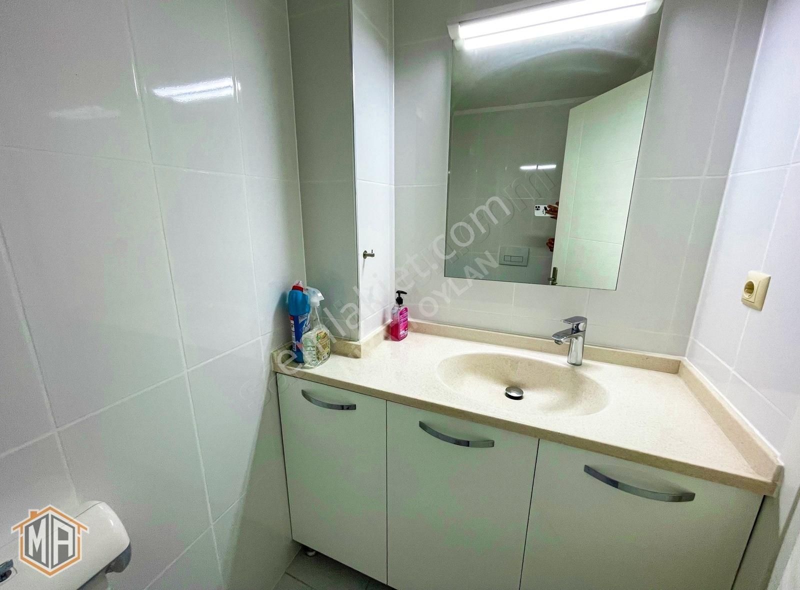 Havuzlu Sitede Deniz Manzaralı 3+1 Eşyalı Satılık Daire - Görsel 20