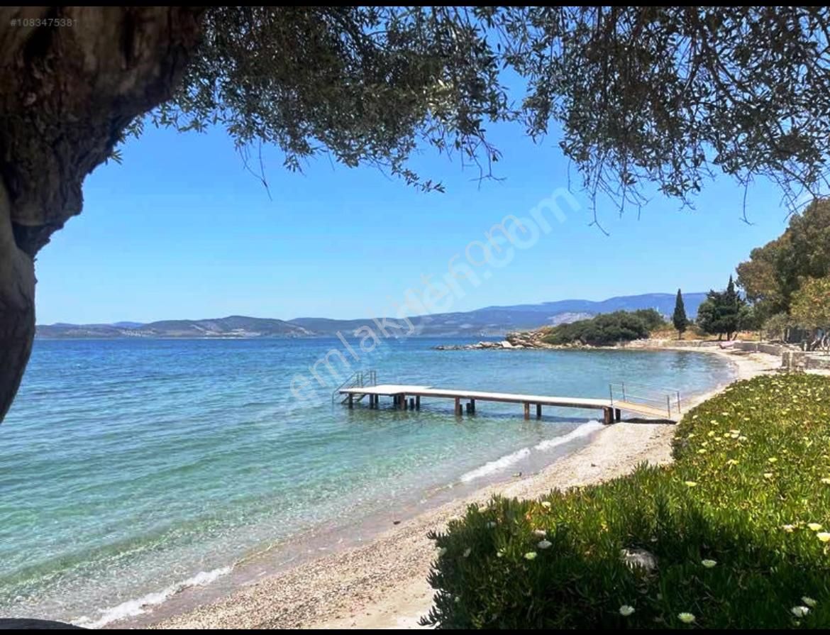 Muğla/milas/güllük'te Yasemin Sit.denize Yürüme Mesafesinde Satılık Mustakil Dublex Villa