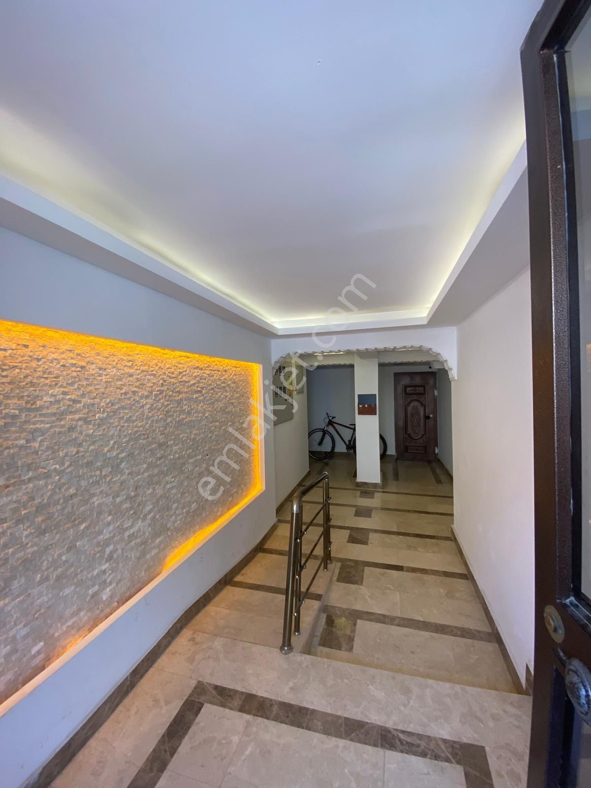71 Evlerde - Şehir Hastanesi Yakınında Kiralık 1+1 Daire
