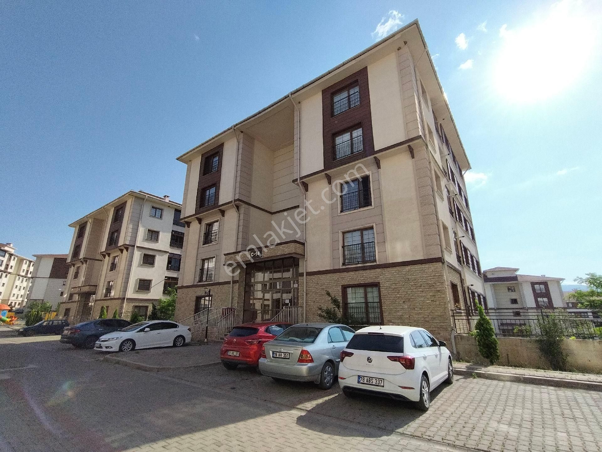 Karabük Belentoki Konutları C14 De Ödemesi Bitmiş 3+1 Daire Satılıktır