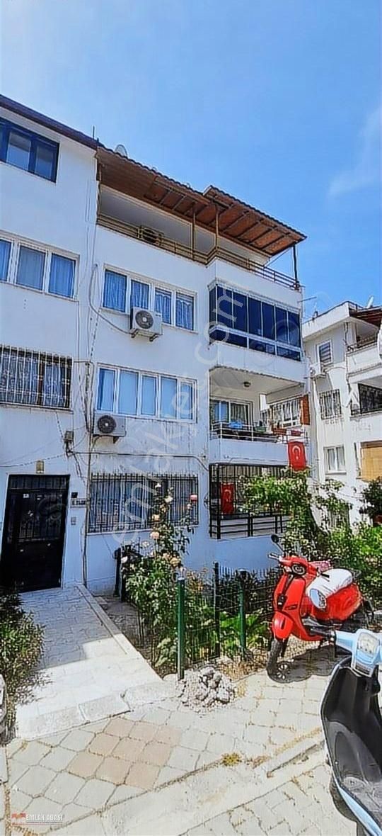 Kusadası Marınada Esyalı Daıre