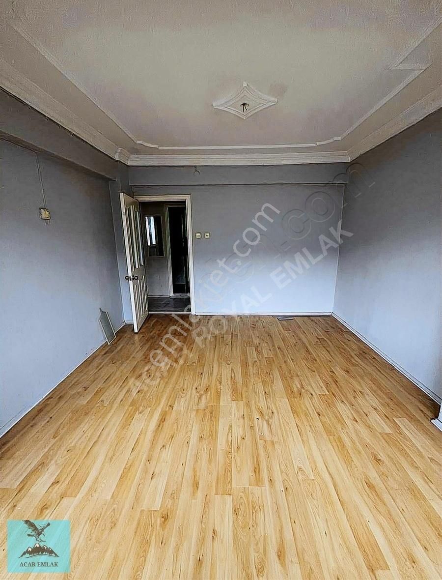 Royal'den Taşköprü Civarı Cadde Üstü Kiralık 3+1 Daire