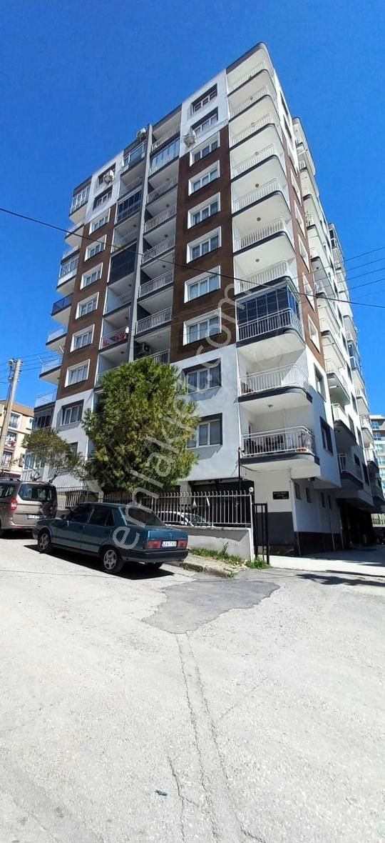 Buca Koop Merkezi Konumda 3+1 Ferah Daire