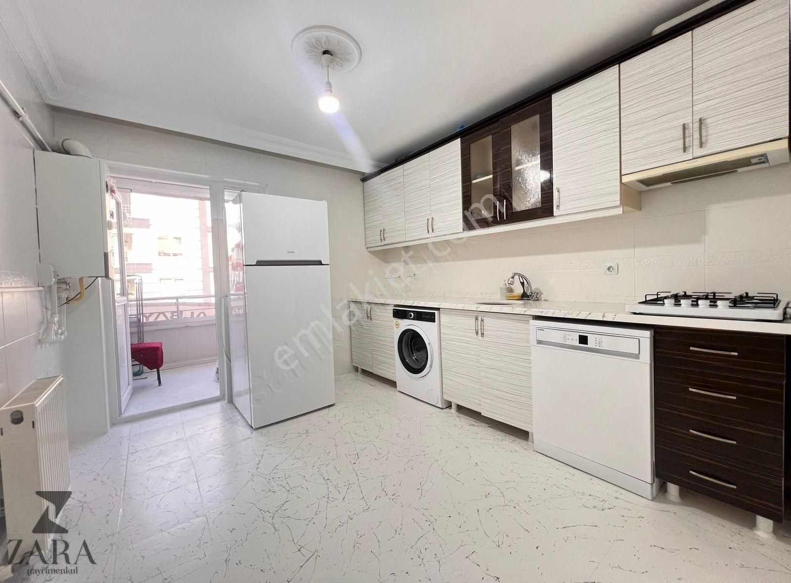 ▄zara▄bayram Öncesi Fırsat.! 1080 Cd Üzeri Okul Yanı 140m² Daire