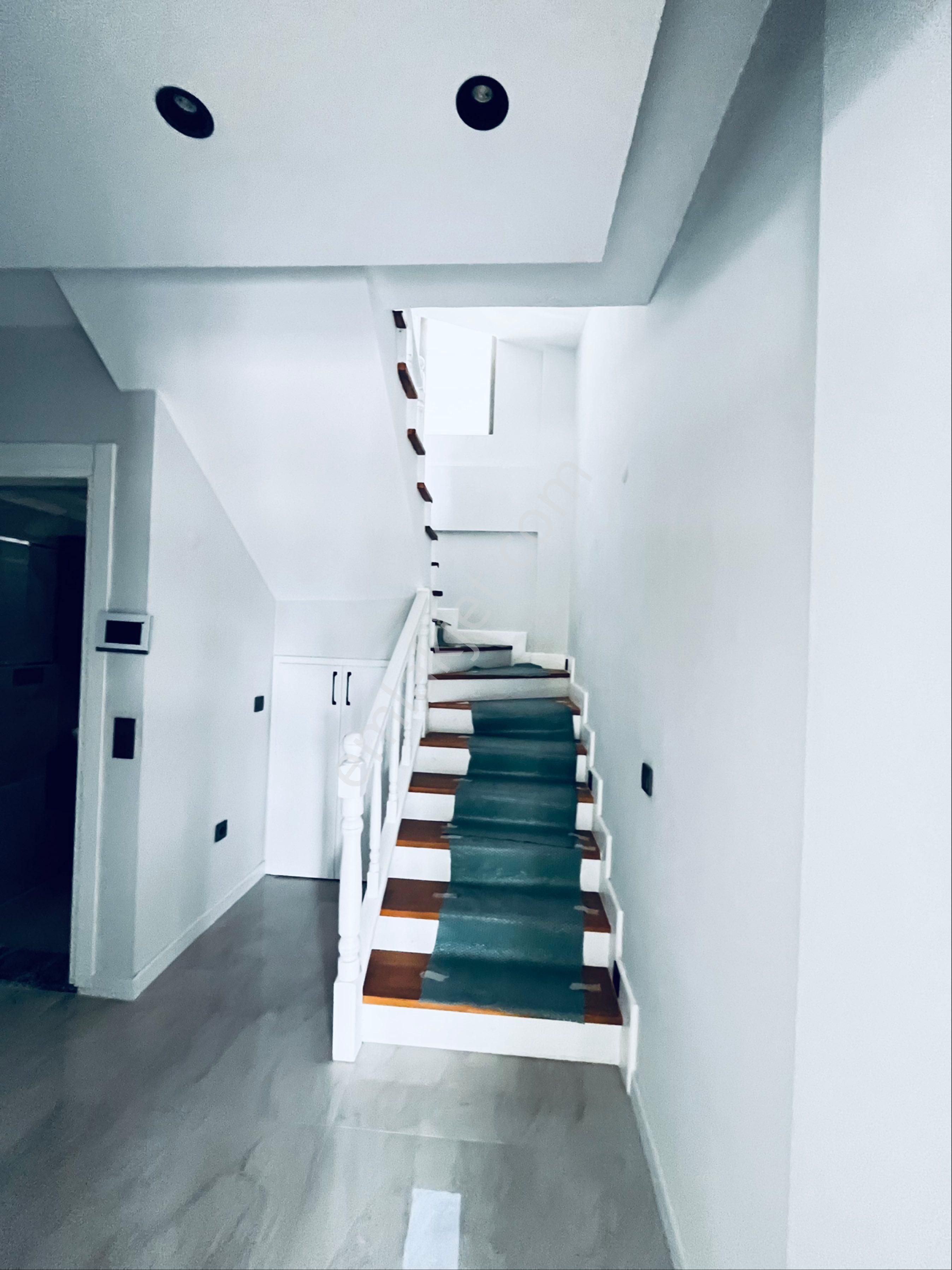 Baran Emlaktan Akarca Da Satılık Villa - Görsel 10