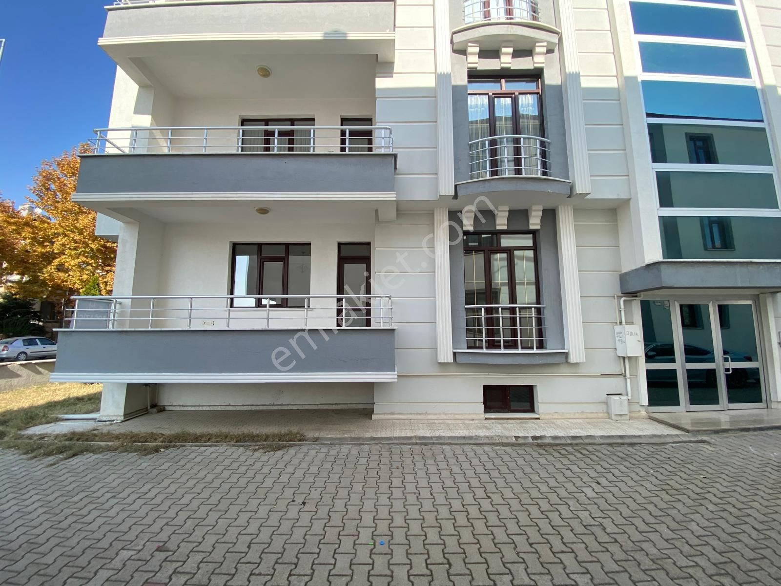 Erzincan Yavuz Selim Mh. 4+1 150m2