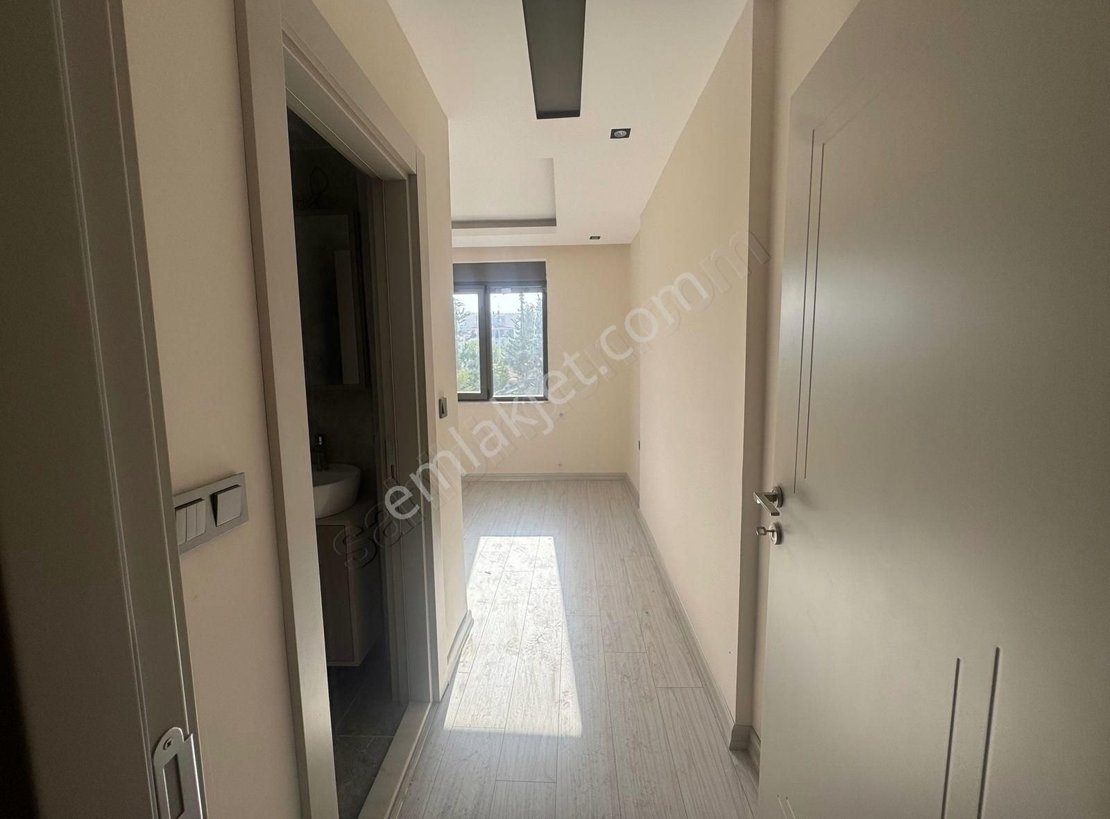 Varsak Aydoğmuş'ta Yeni Binada Satılık 2+1 Daire