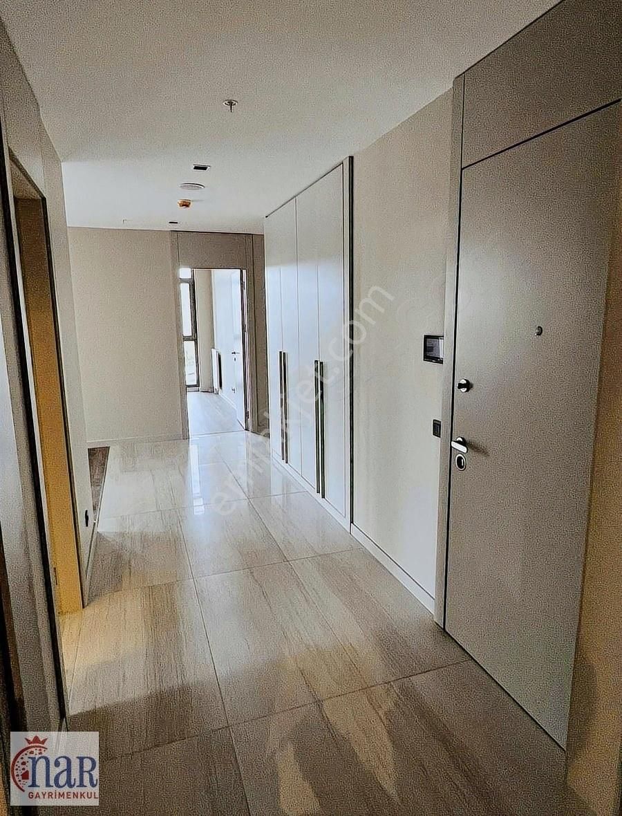 Merkez Ankara/boş/sıfır/5+1 228 M2