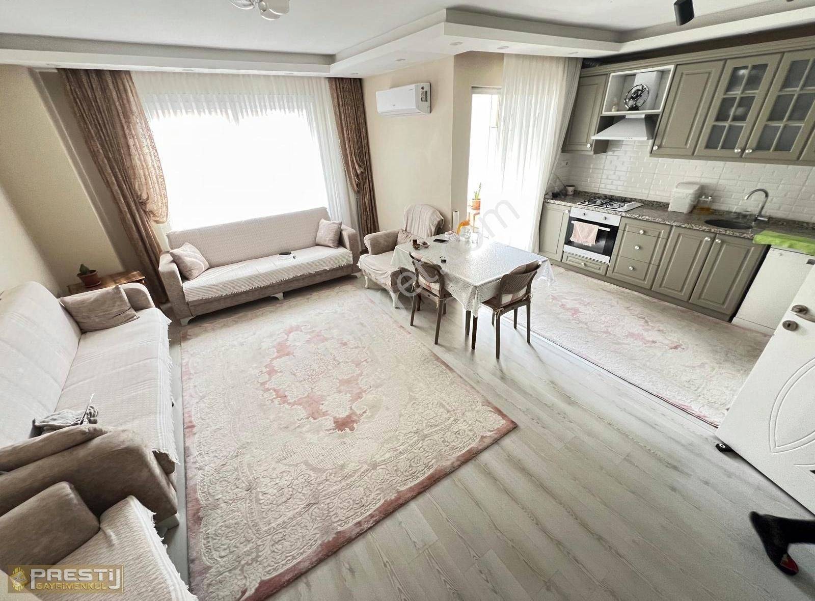 Prestij'den Kiremithane'de Asansörlü Geniş Oturumlu 2+1 Daire