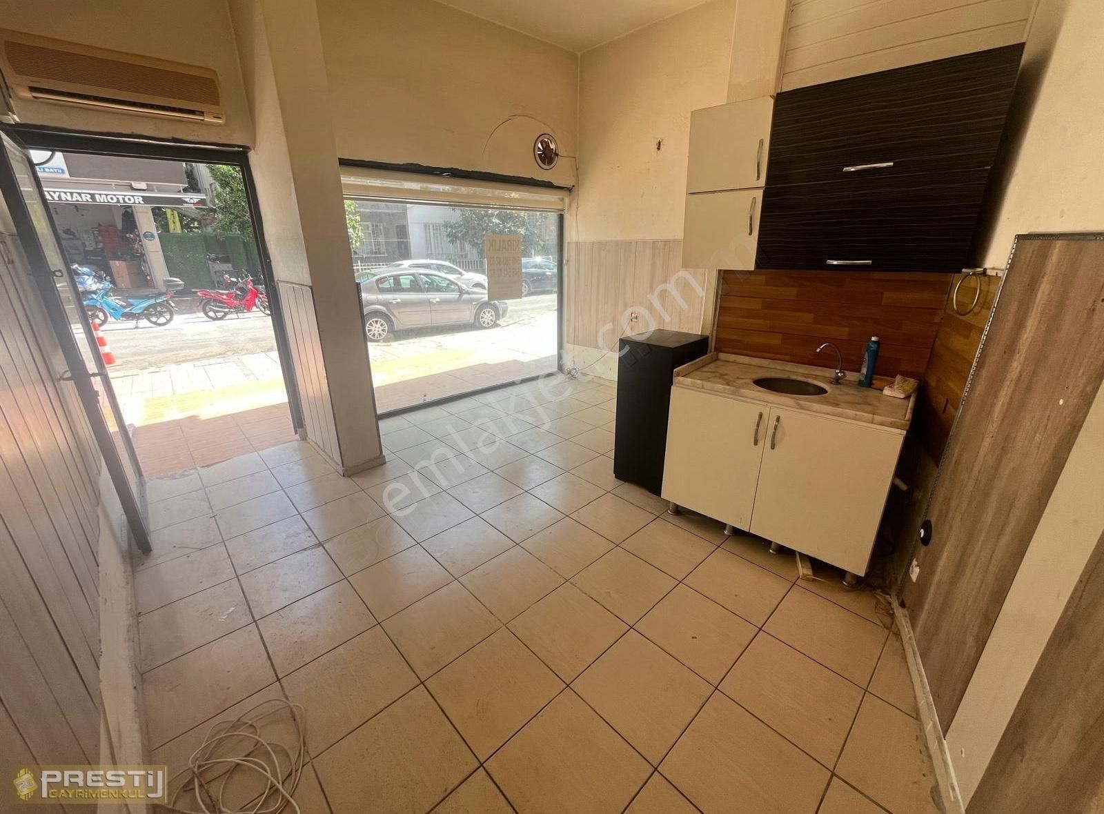 Prstij'den Gazi'de Muğdat Cami Civarı Kiralık Dükkan