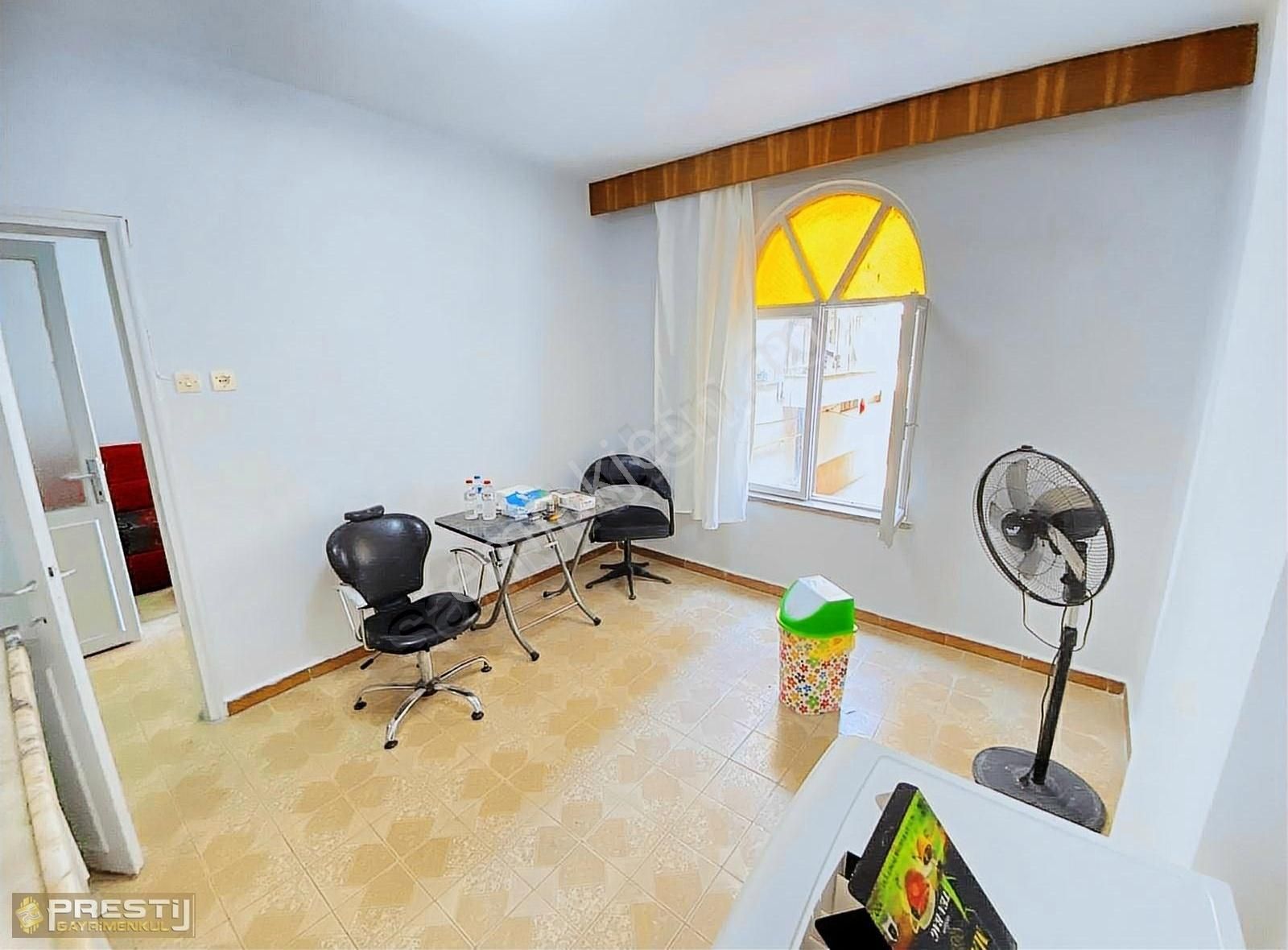 Prestij'den İhsaniye'de Geniş Oturumlu 1+1 Daire