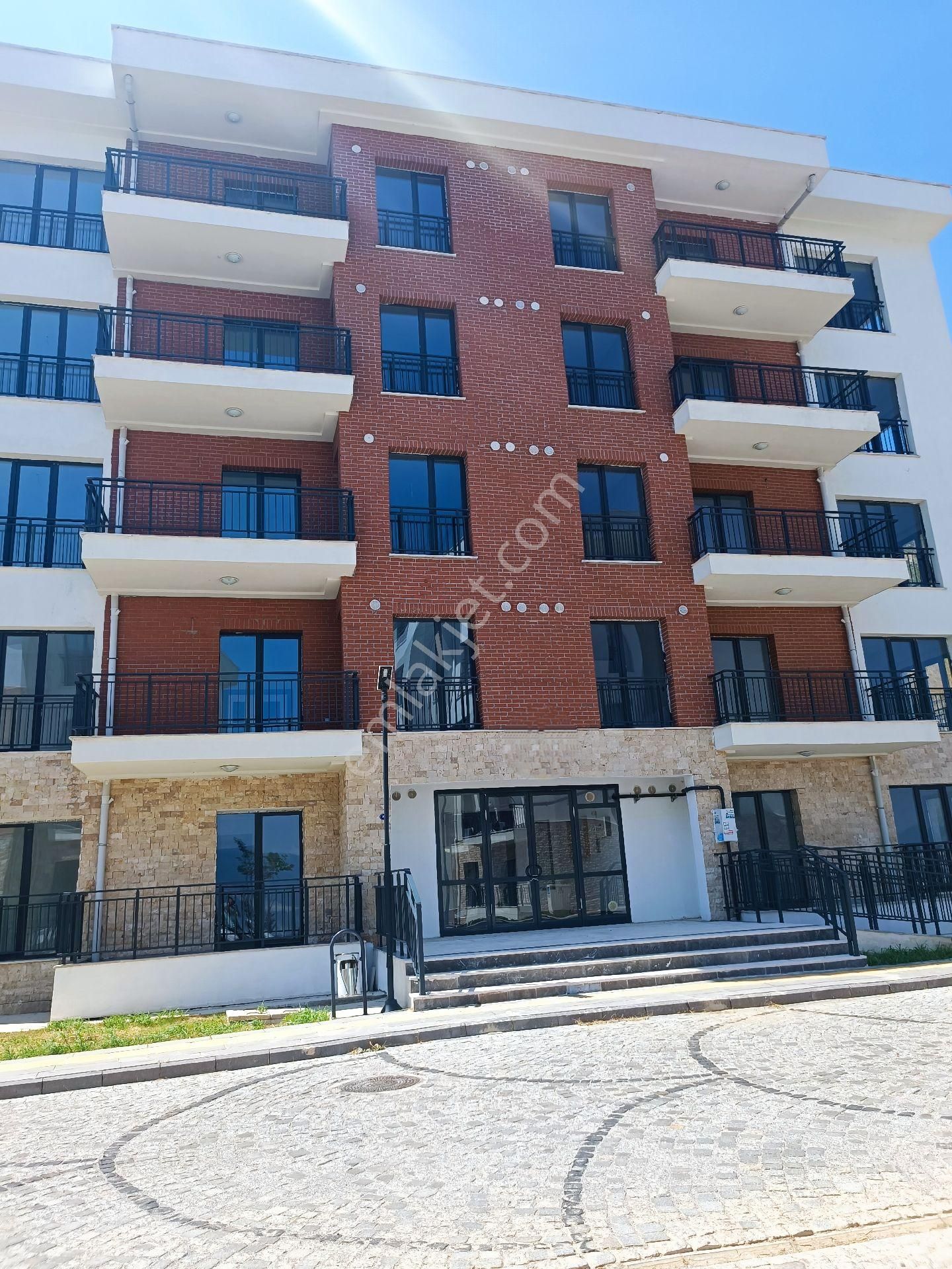 Artenew Gayrimenkul'den Toki'de Satılık Ara Kat 3+1 Geniş Ferah Daire